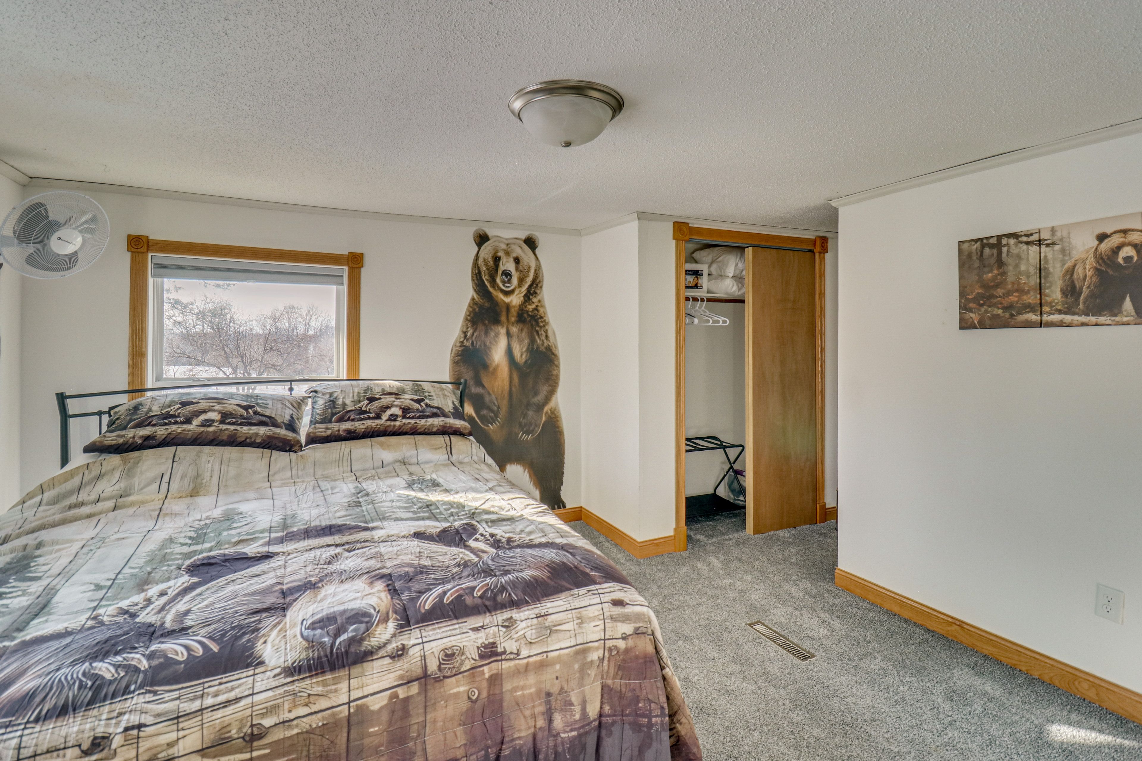 Bedroom 2 | King Bed | 2nd Floor