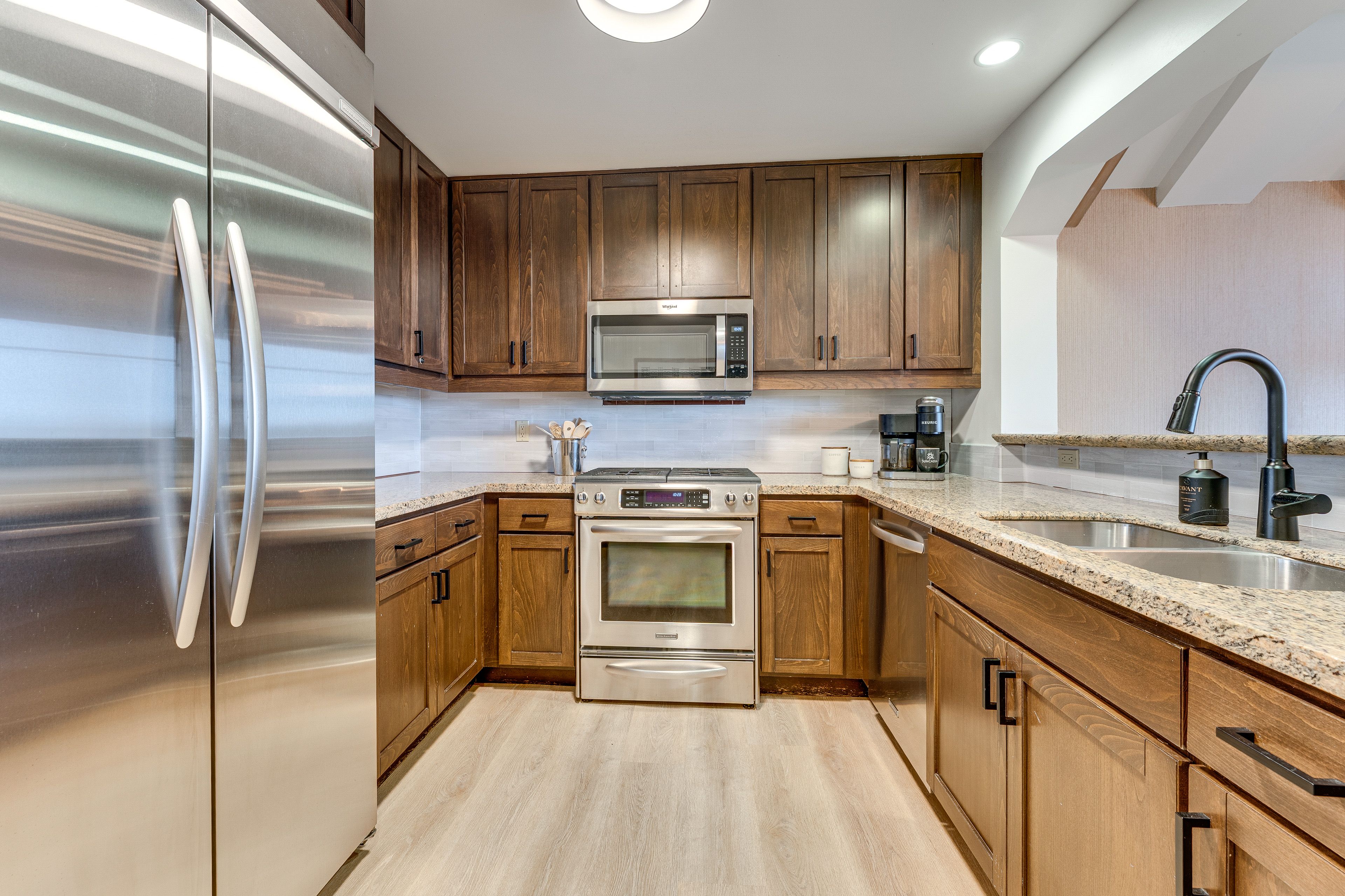 Kitchen | Dual Drip & Single-Serve Coffee Maker | Single-Story Condo