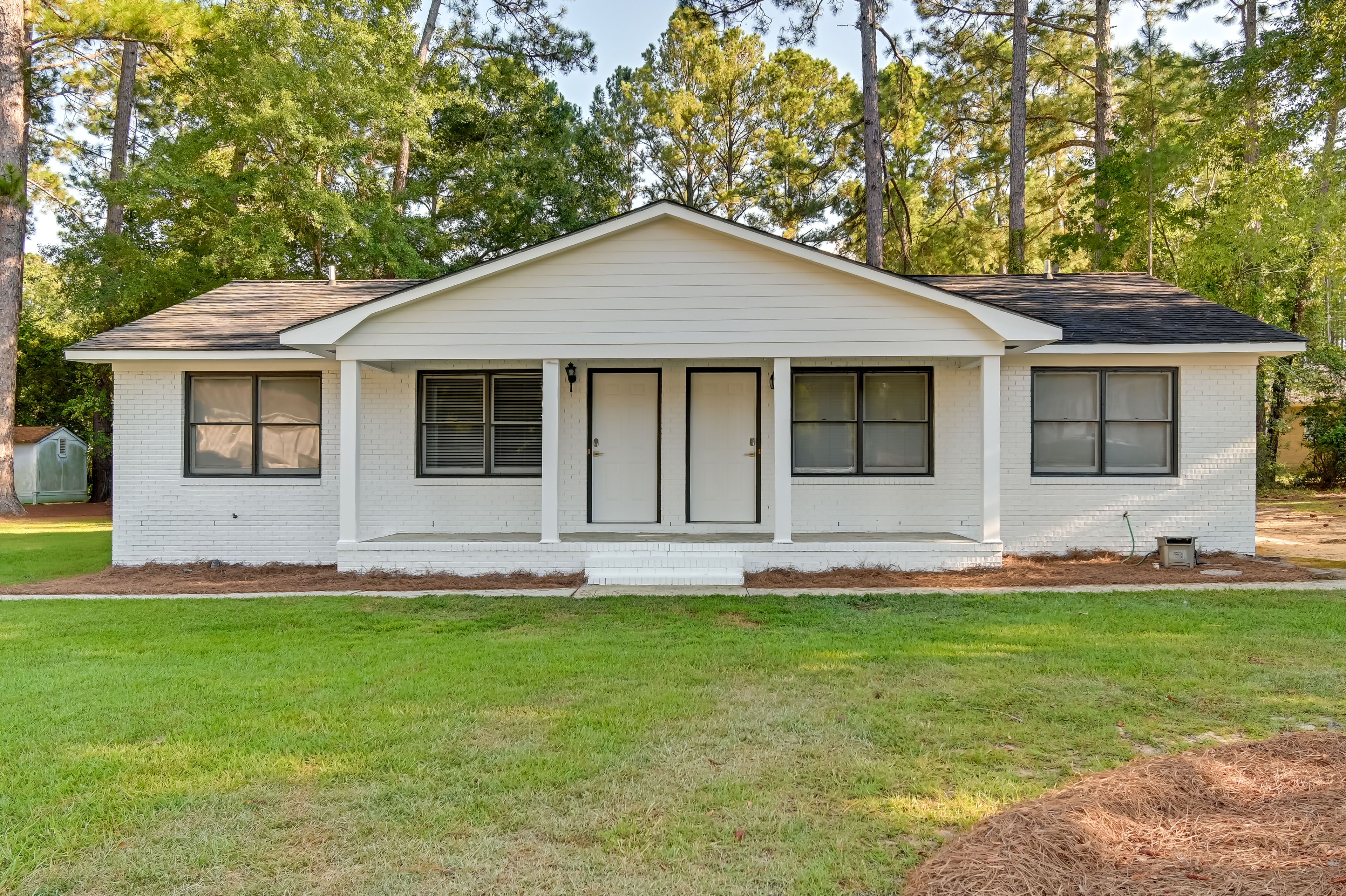 Cheraw Vacation Rental | 2BR | 1BA | 800 Sq Ft | 4 Steps to Access