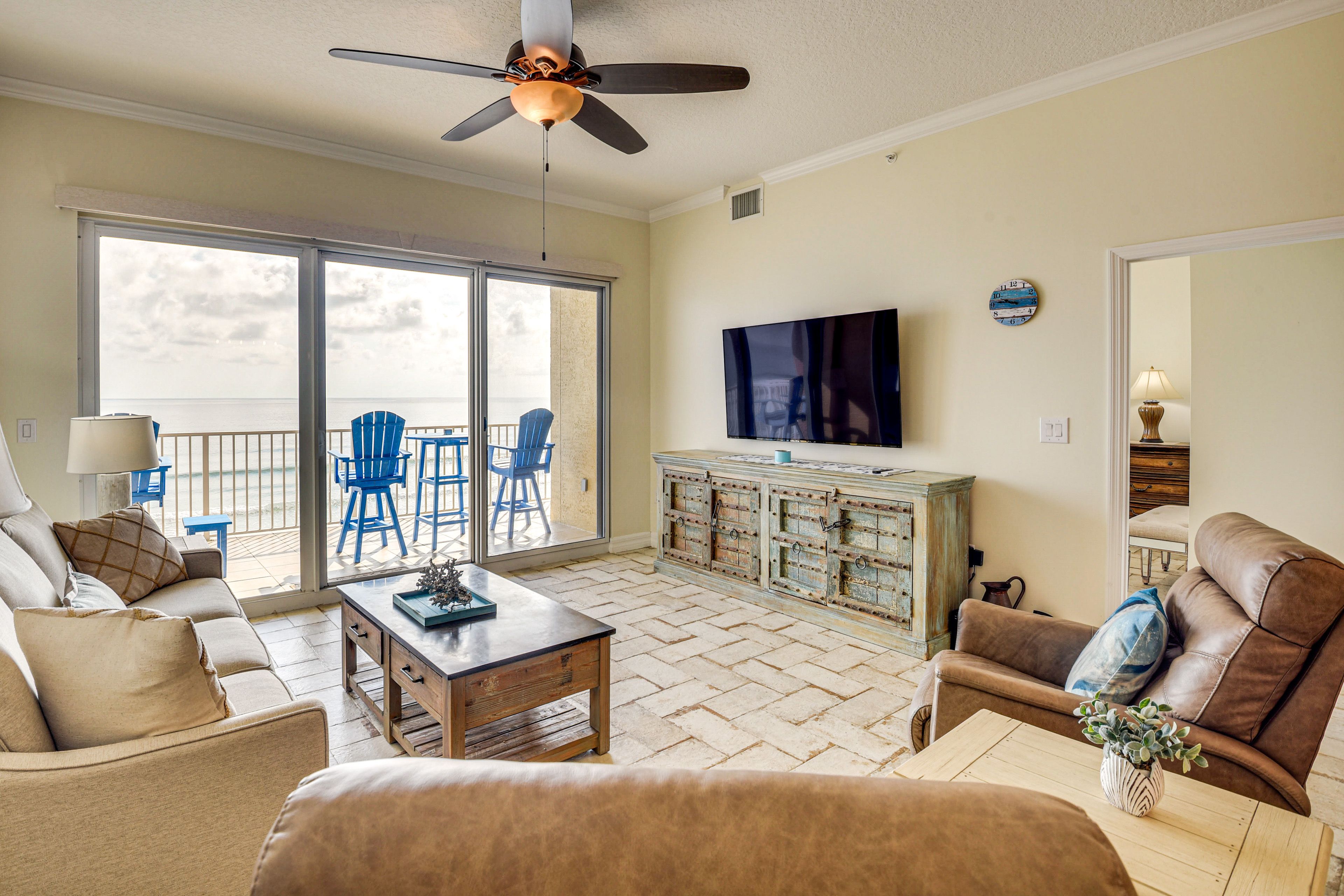 Living Room | Central A/C & Heating | Free WiFi | Single-Story Condo
