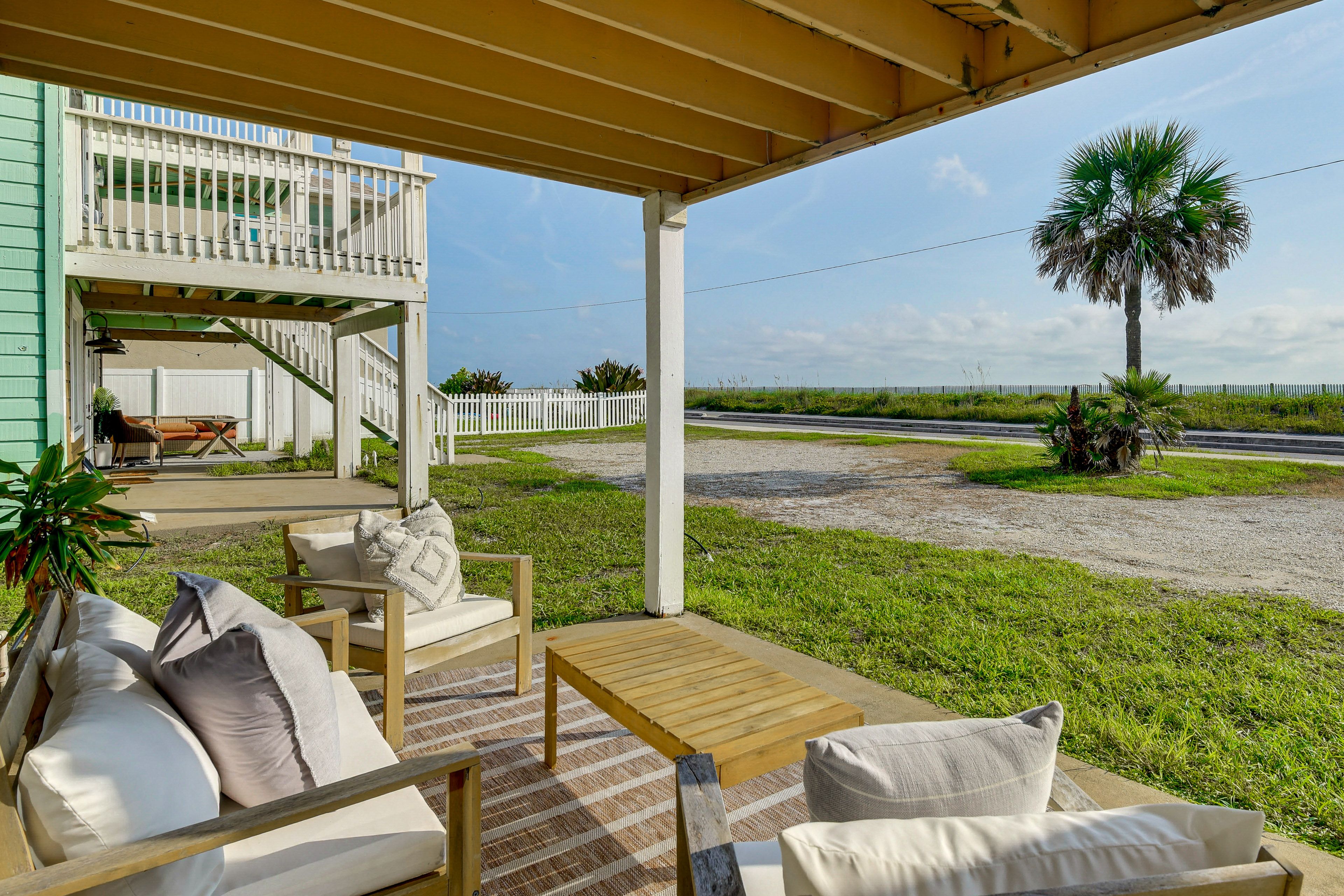 Flagler Beach Vacation Rental | Studio | 1BA | 500 Sq Ft | Step-Free Access