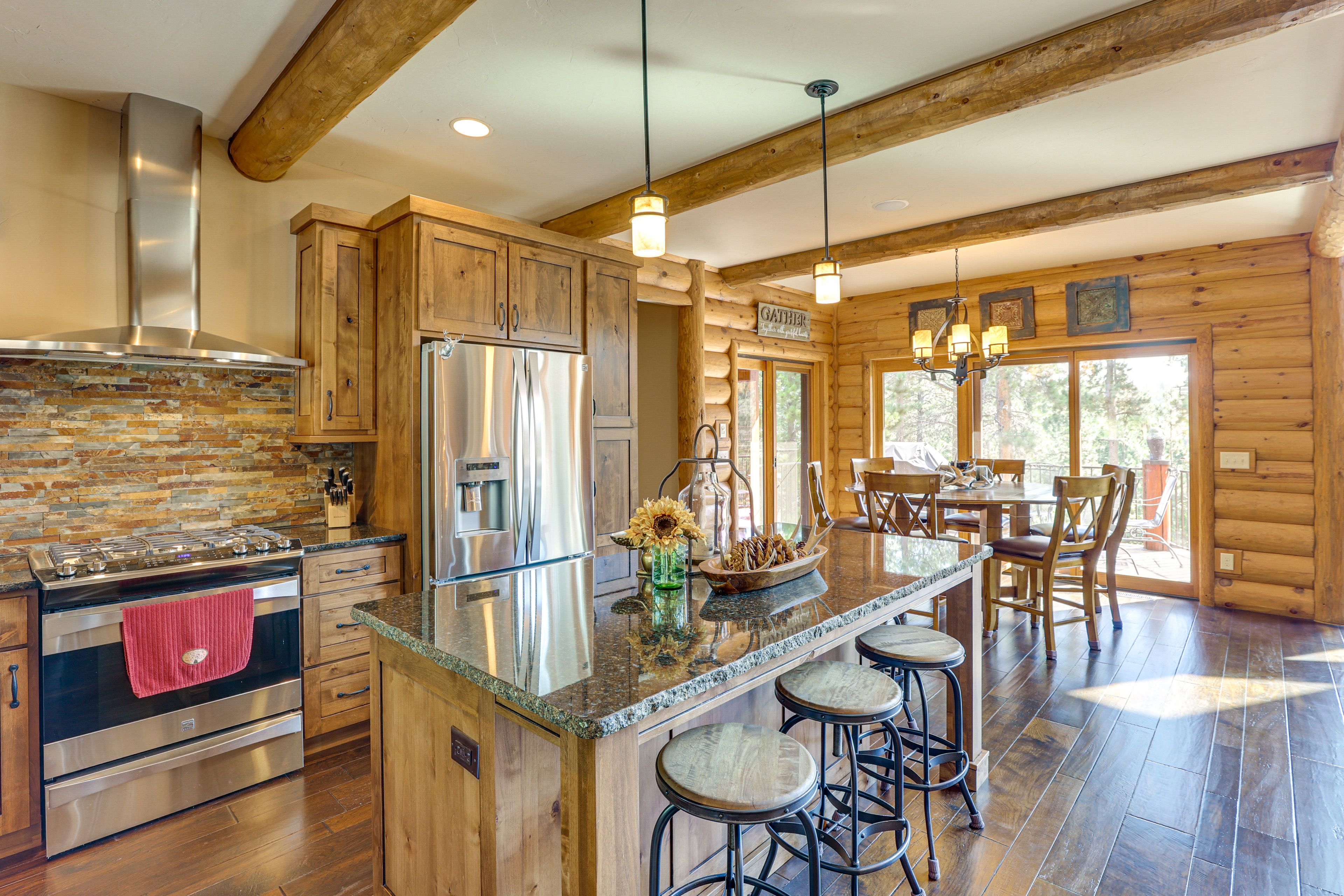 Dining Bar & Table | Kitchen