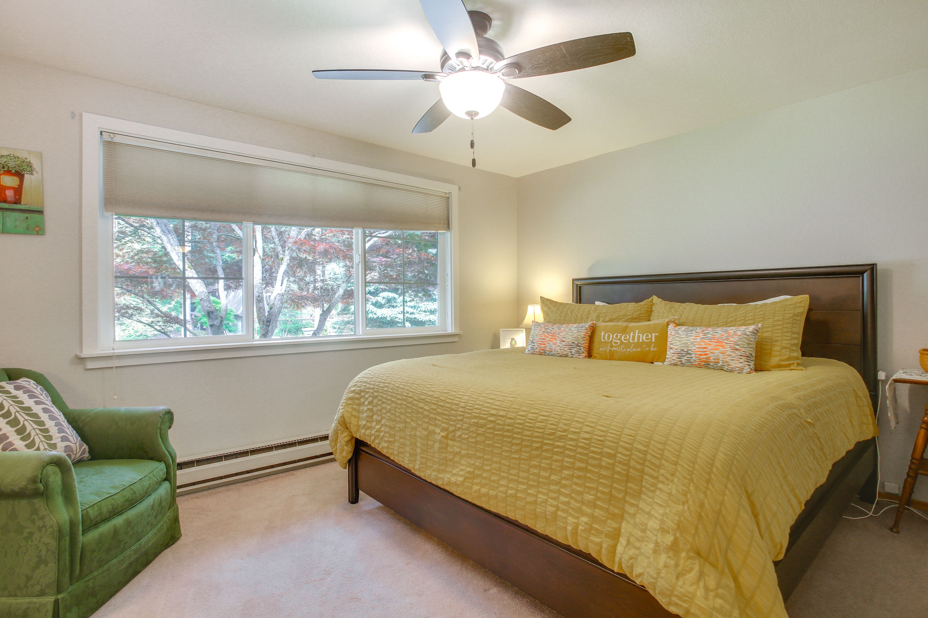 Bedroom 4 | King Bed