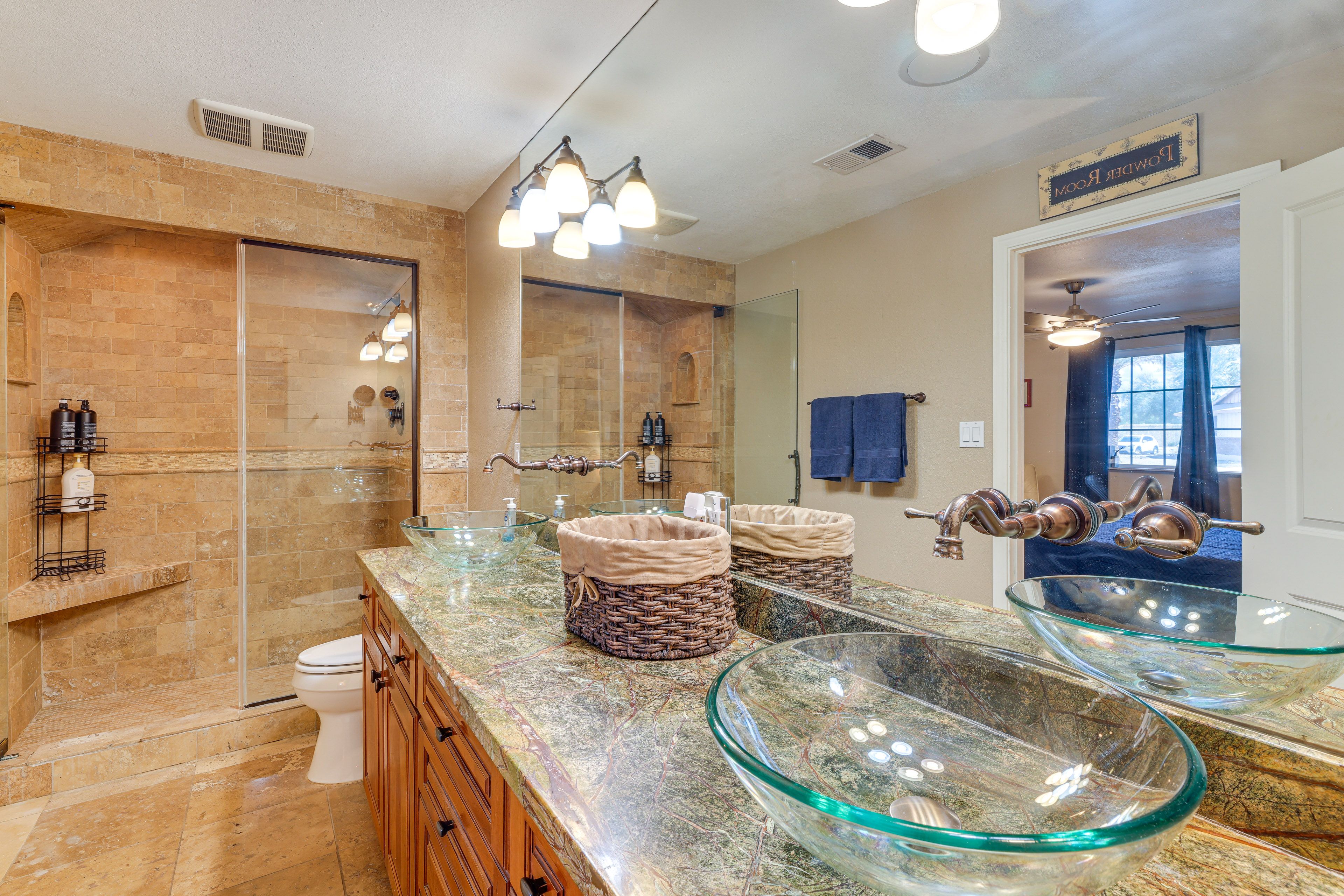 Full Bathroom | Complimentary Toiletries | Towels Provided | Walk-In Closet