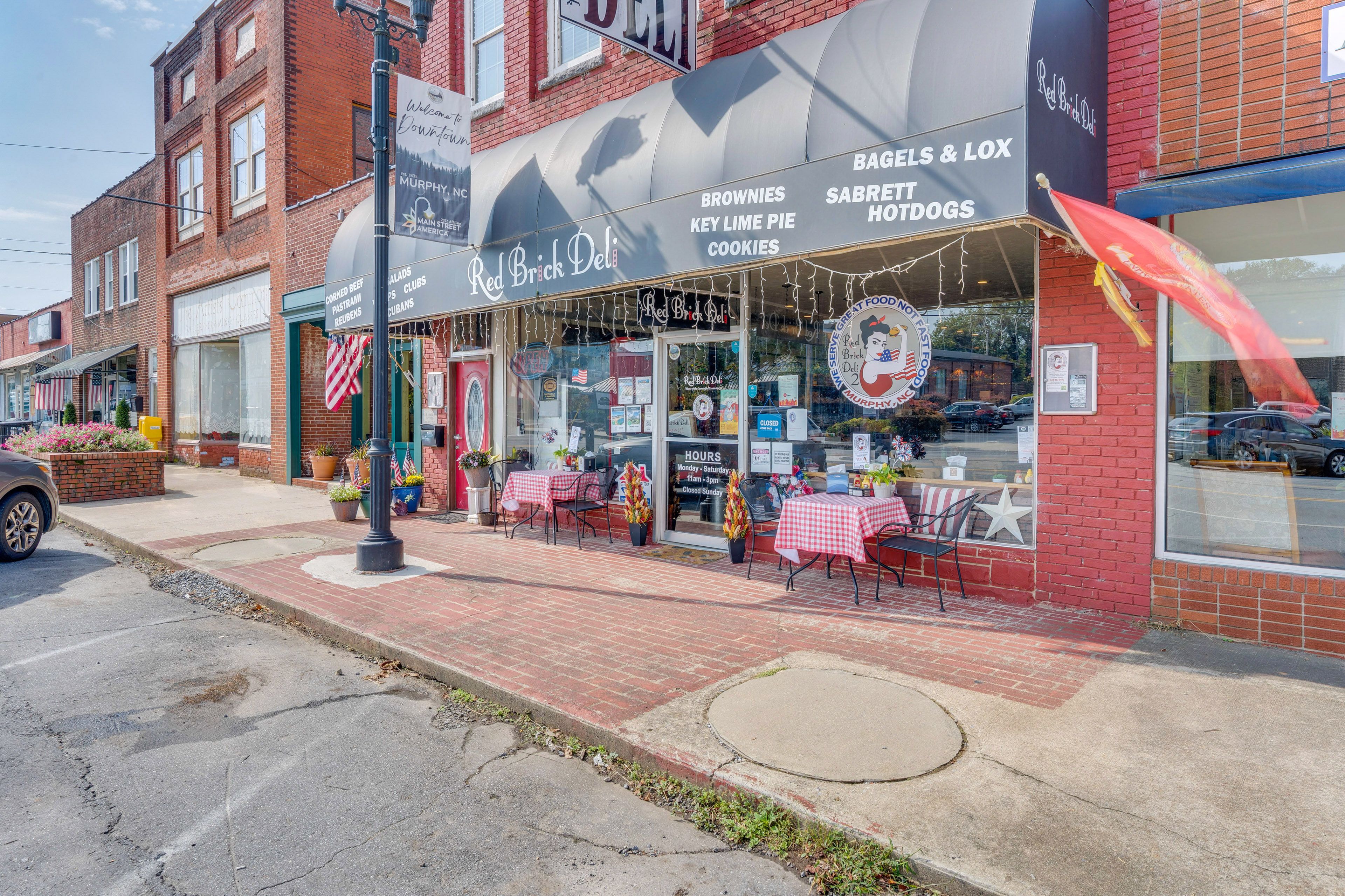 Free Street Parking (2 Vehicles; First-Come, First-Served)