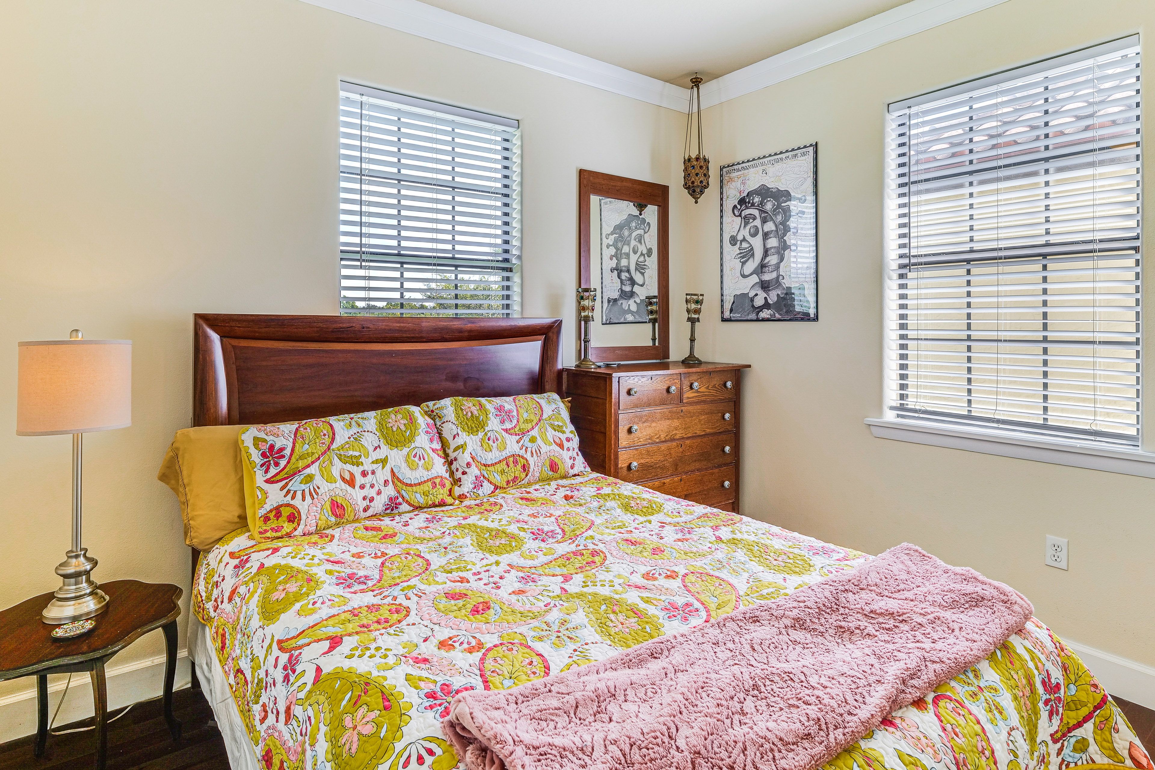 Bedroom 2 | 2nd Floor | Queen Bed