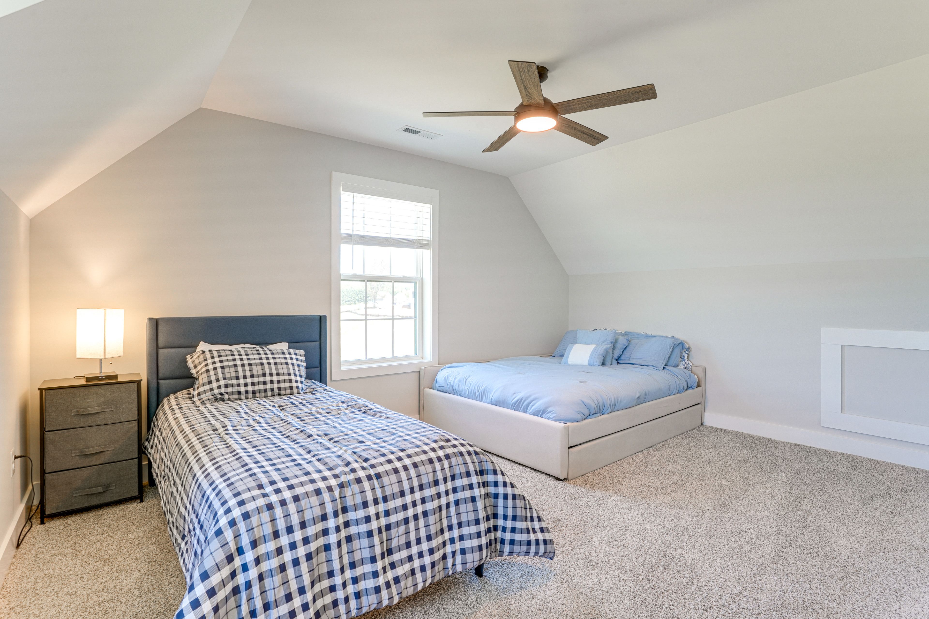 Bedroom 4 | Queen Bed w/ Twin Trundle | Twin Bed | 2nd Floor