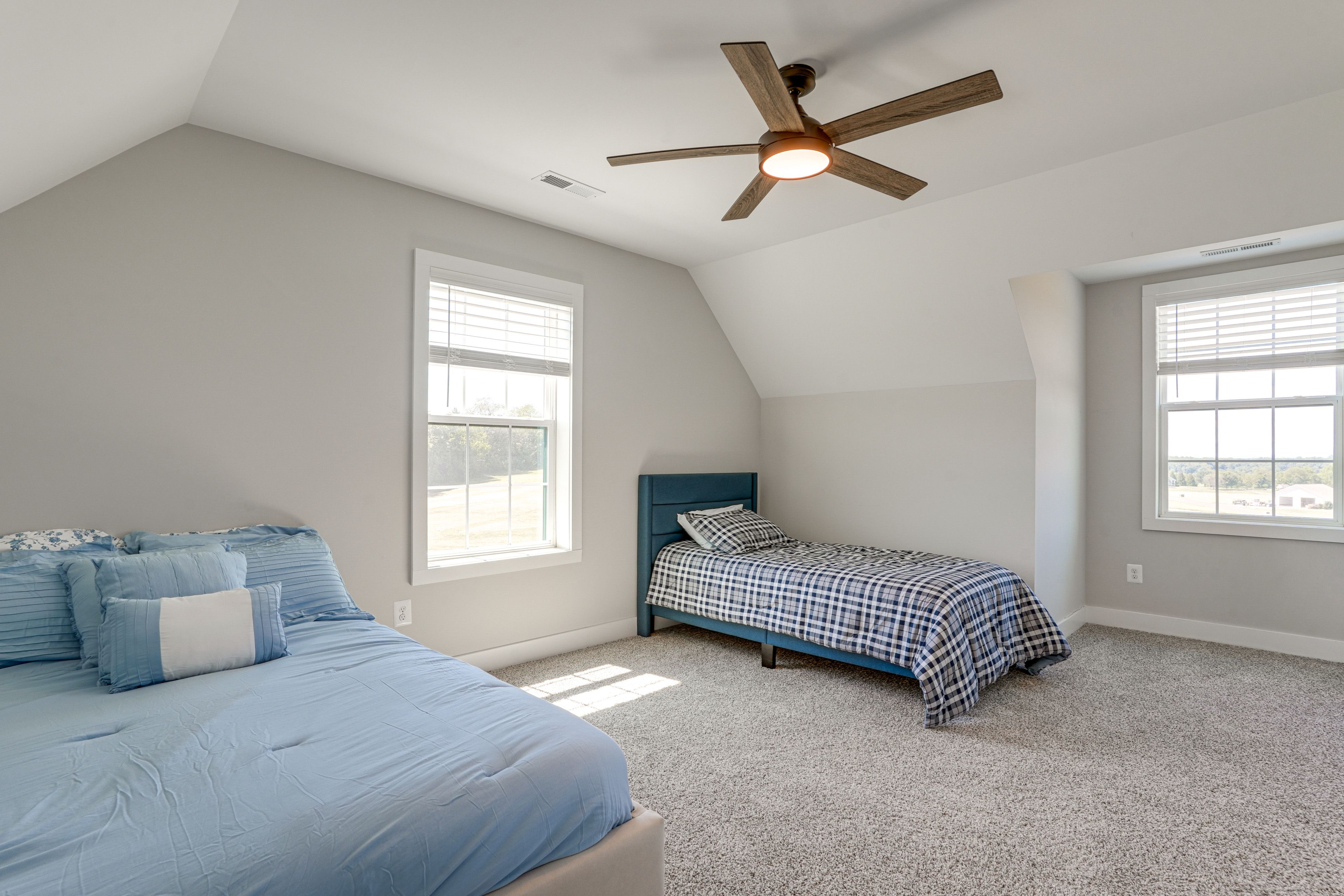 Bedroom 5 | Queen Bed w/ Trundle | Twin Bed | 2nd Floor