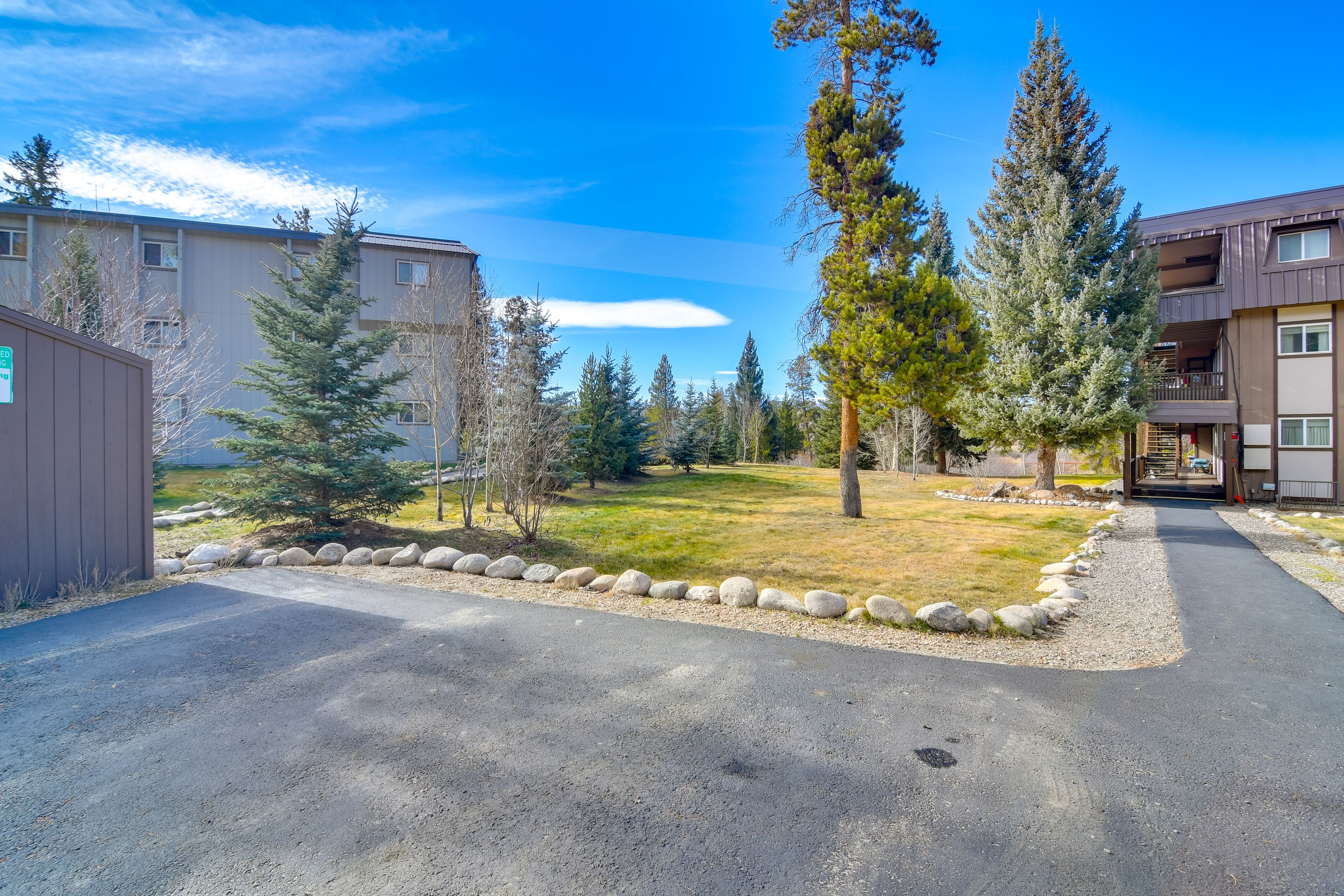 Exterior | Street Parking (First-Come, First-Served)