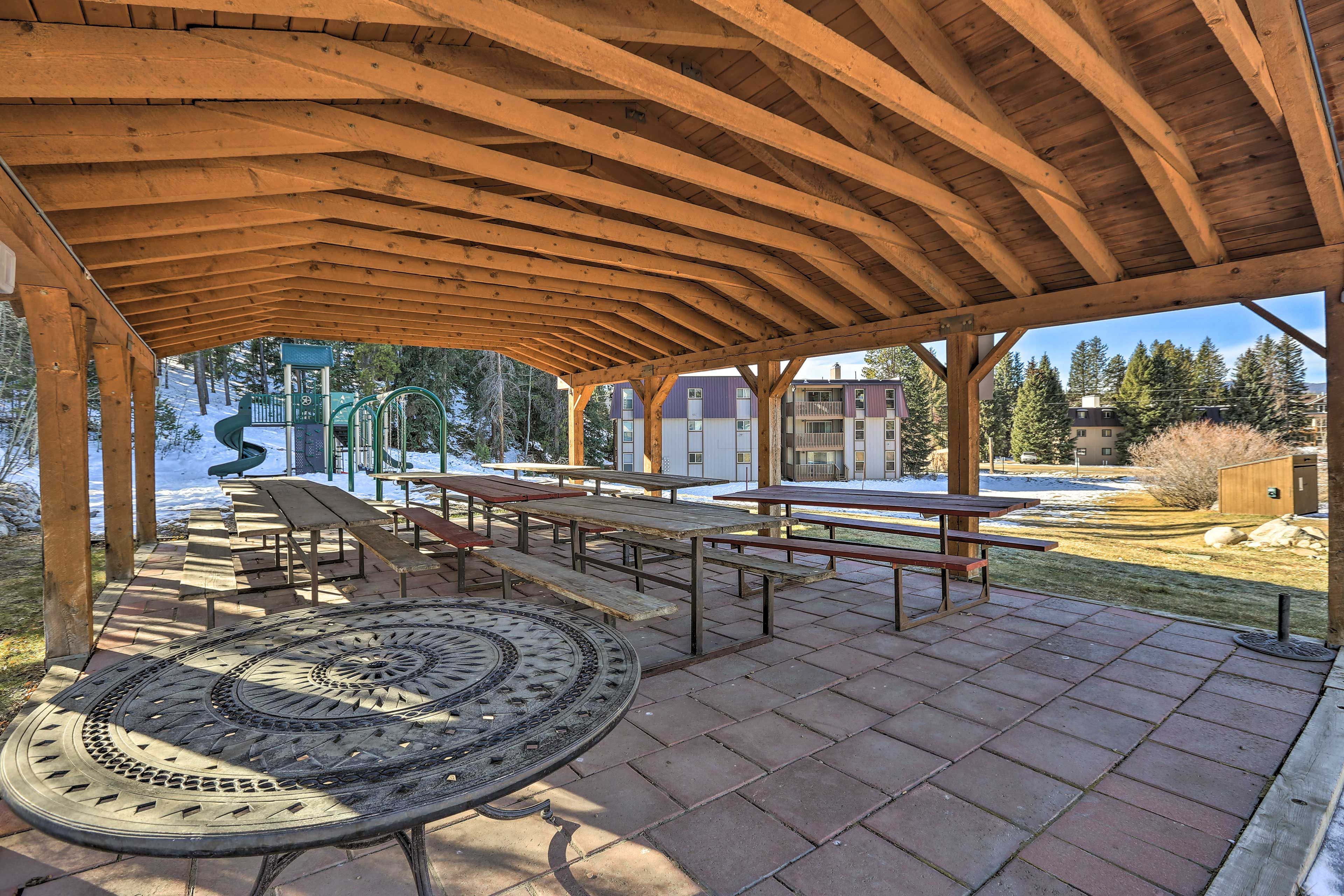 Common Area & Playground