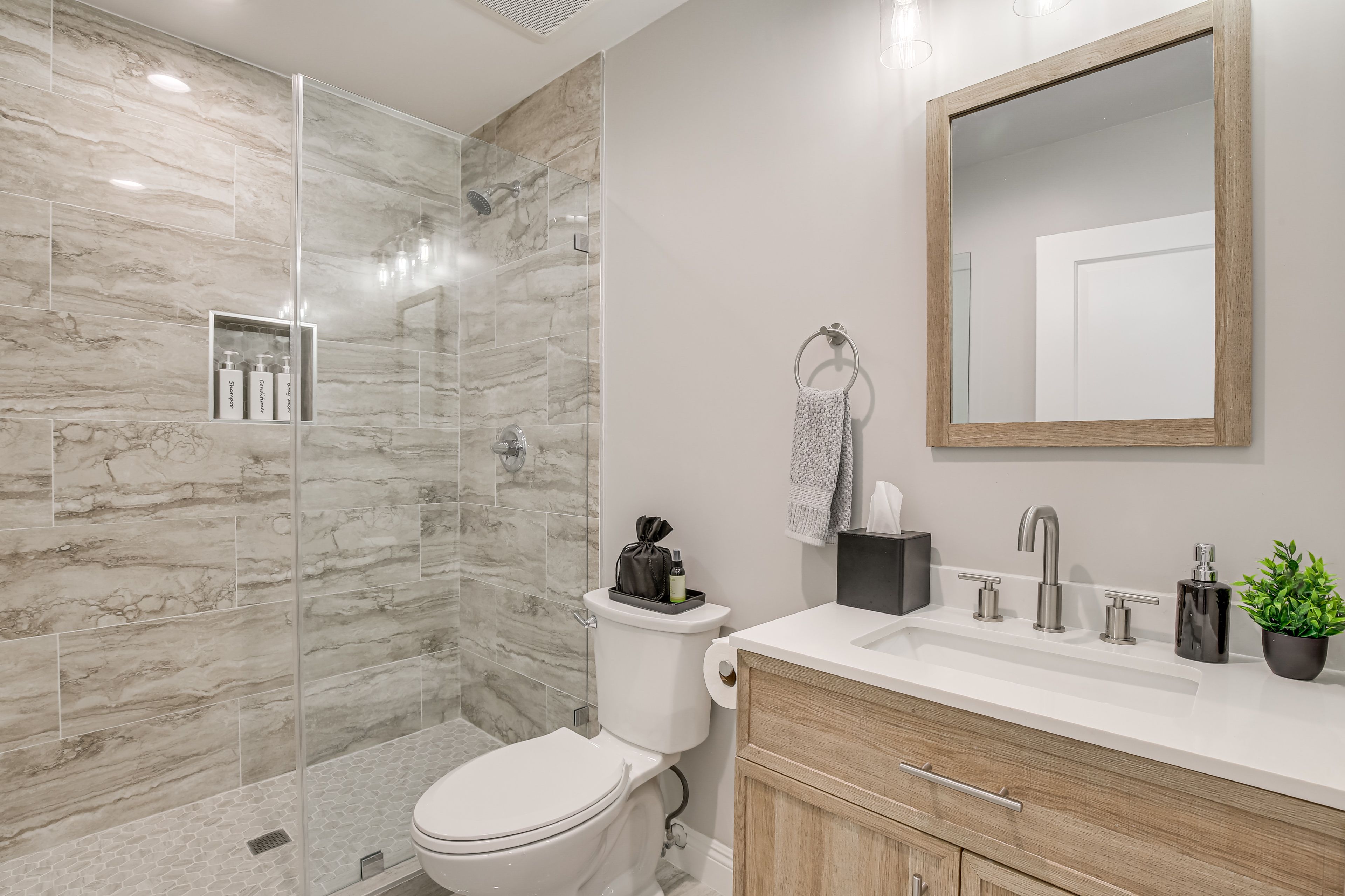 Full Bath | Basement Level