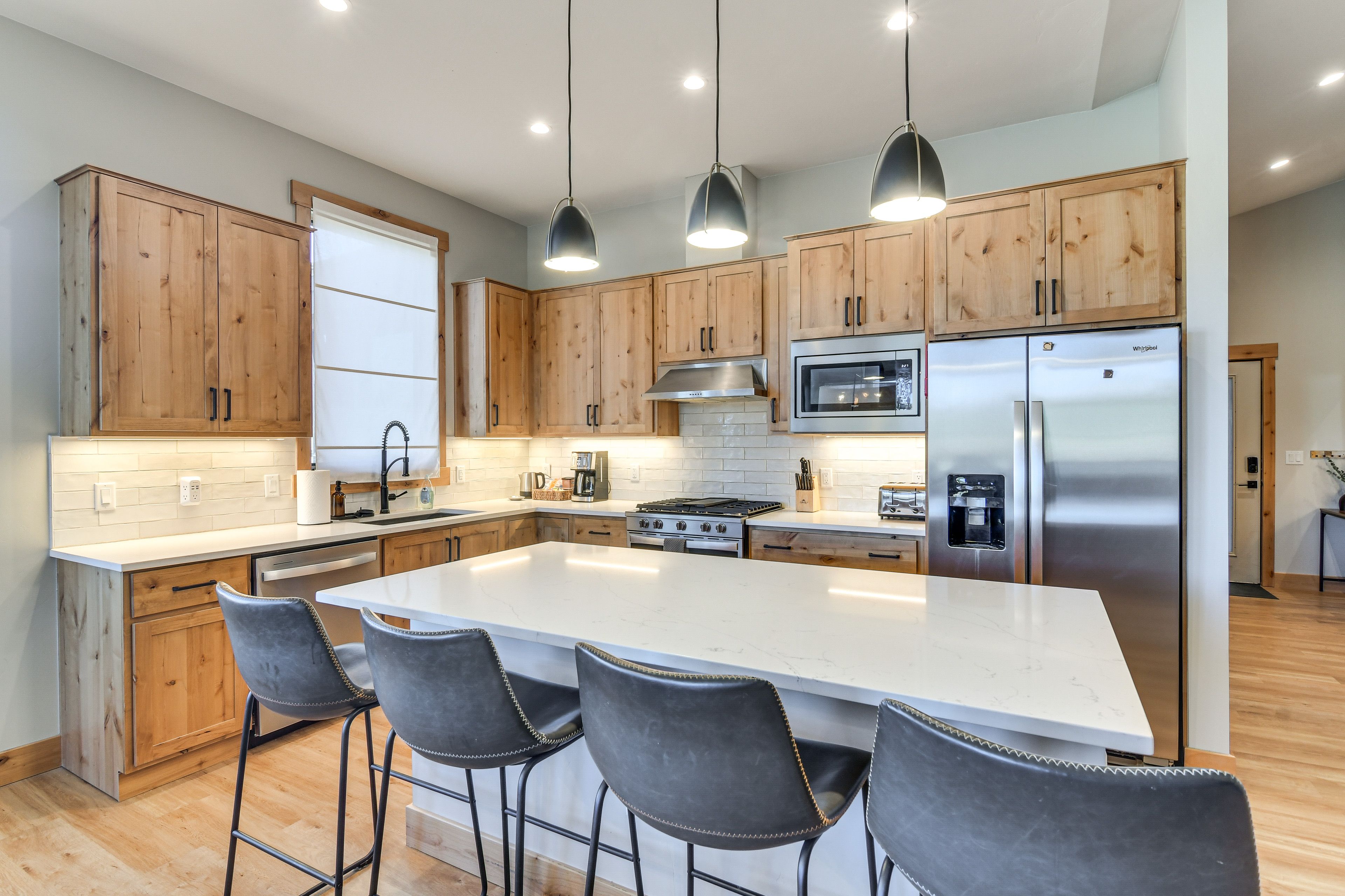 Kitchen | Breakfast Bar | Cooking Basics