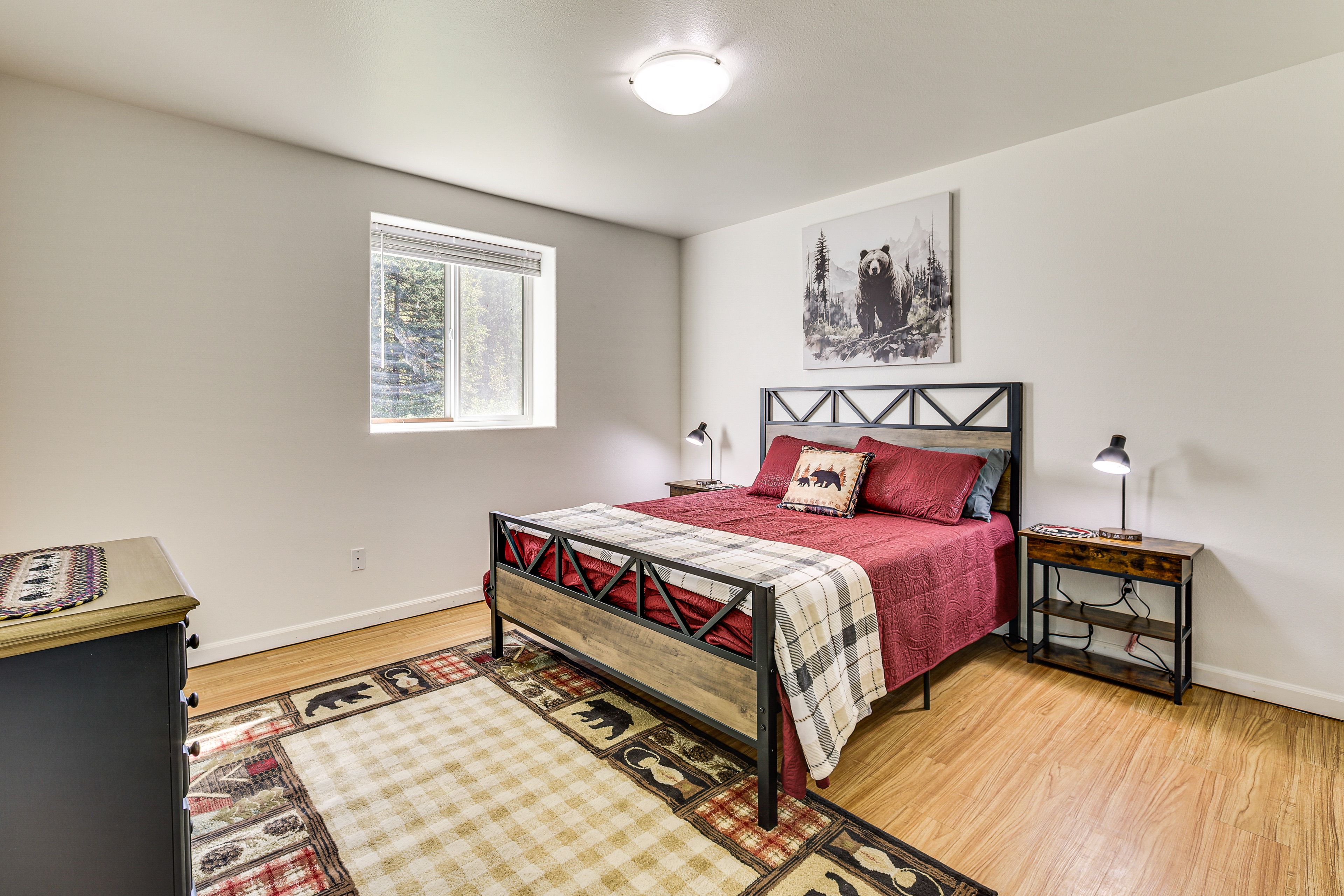 Bedroom 3 | Queen Bed | Lower Level