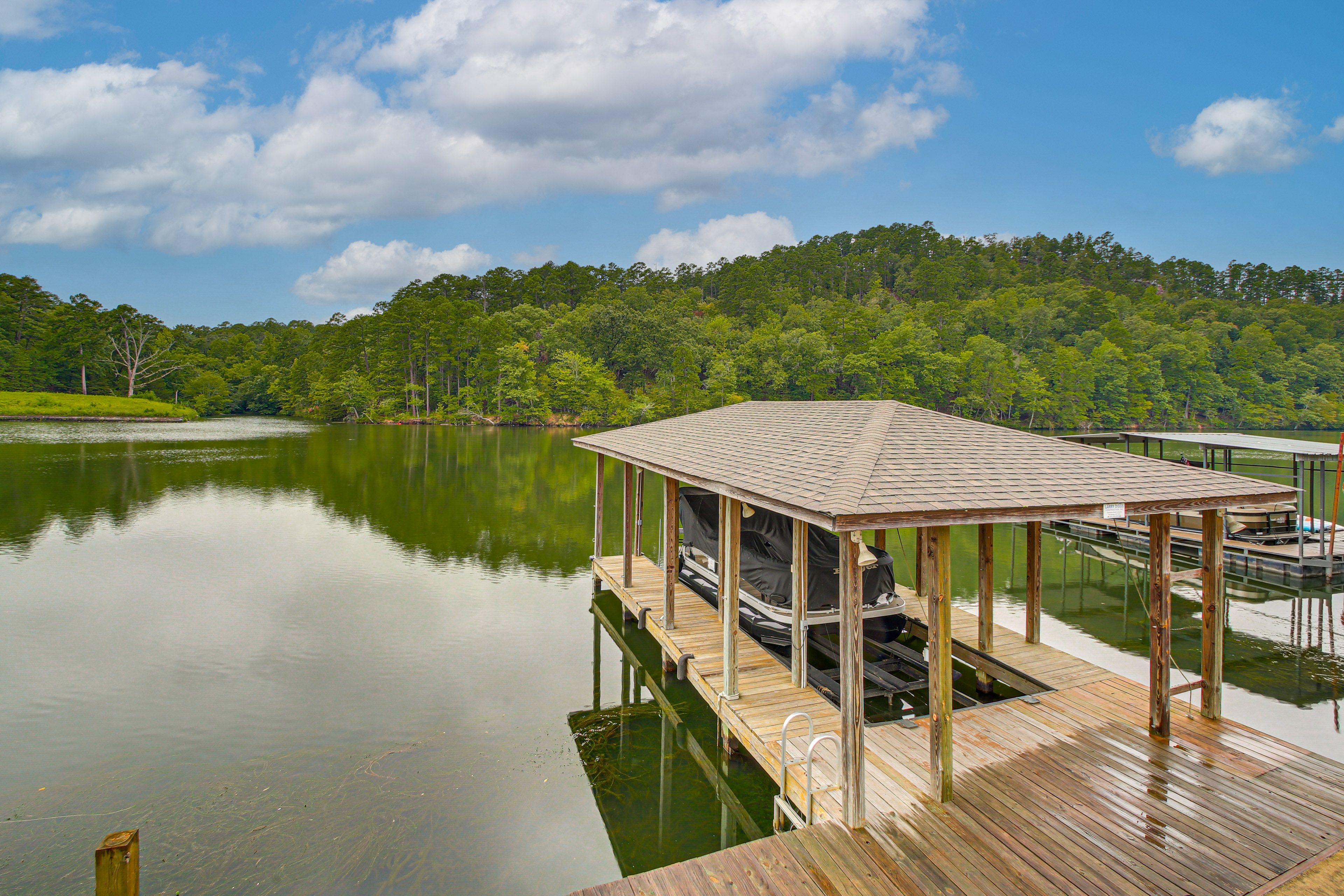 On-Site Dock w/ Boat Slip