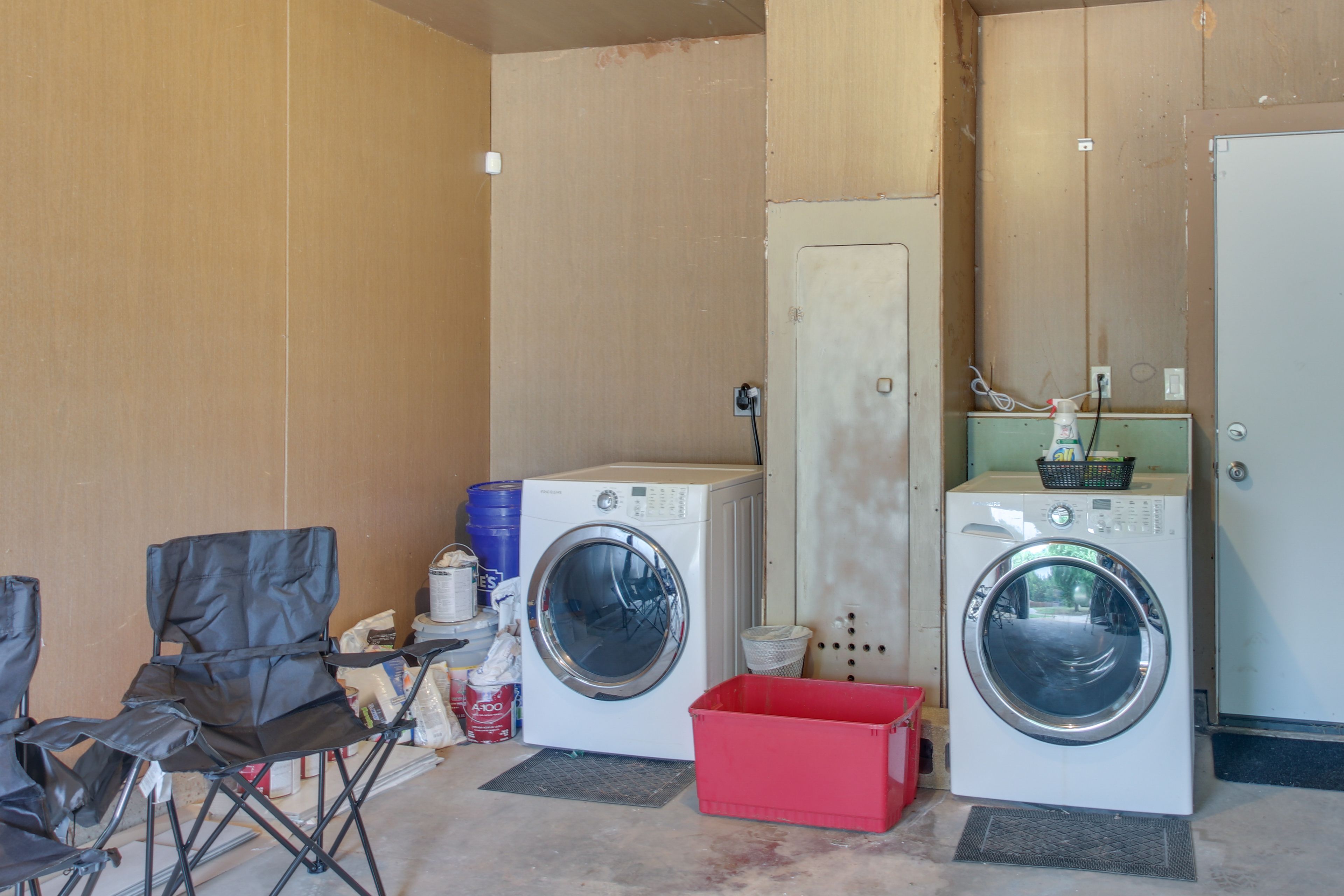 In-Unit Laundry