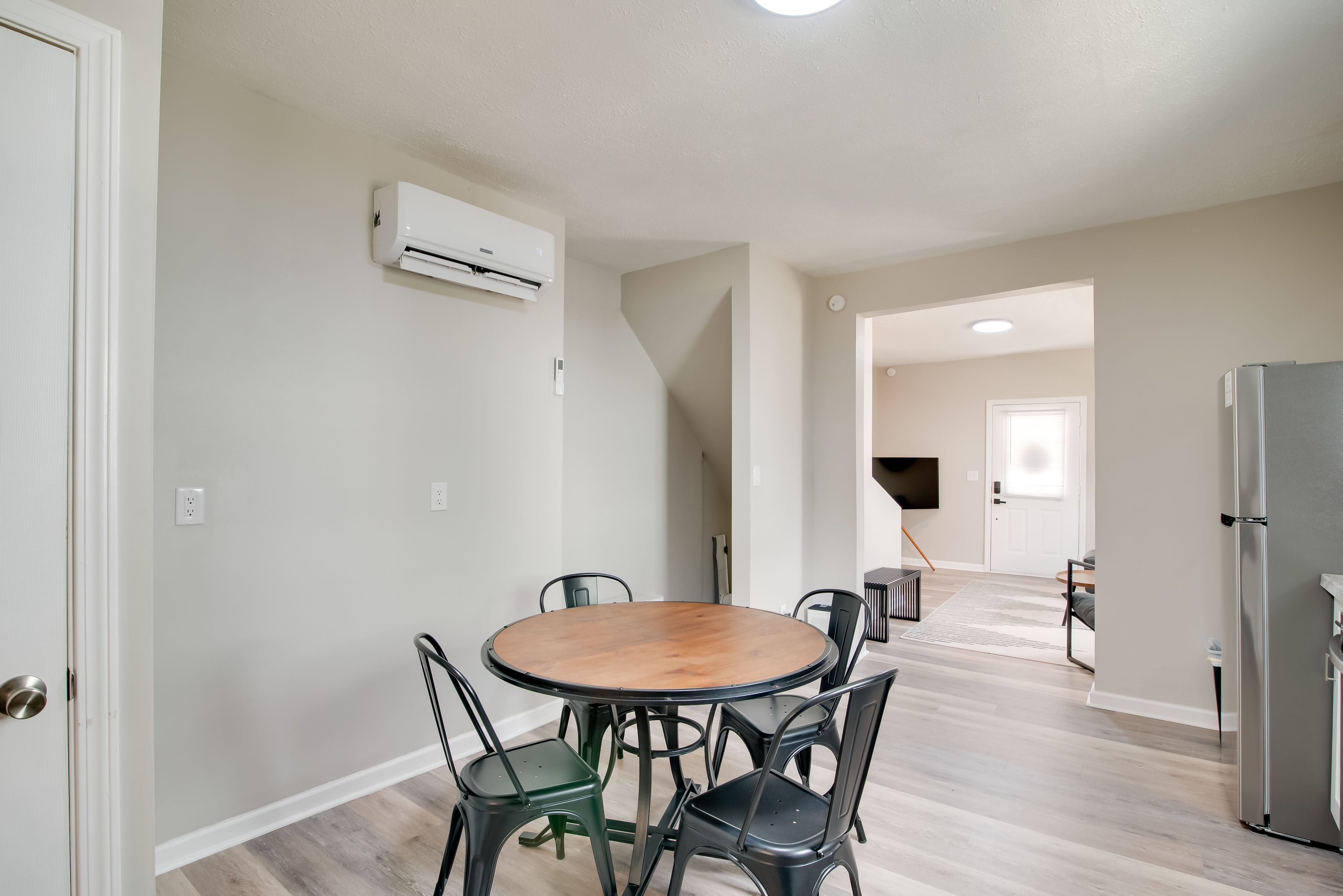 Dining Area | 1st Floor | Dishware & Flatware