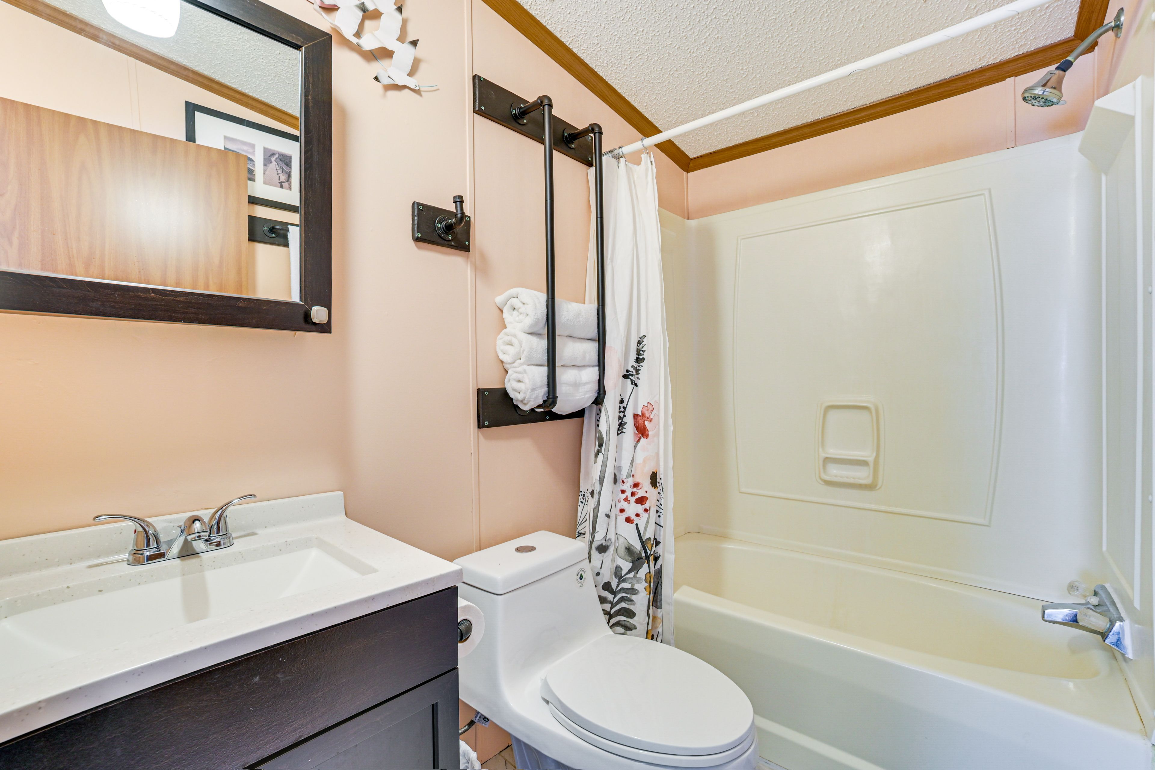 Full Bathroom | Hair Dryer