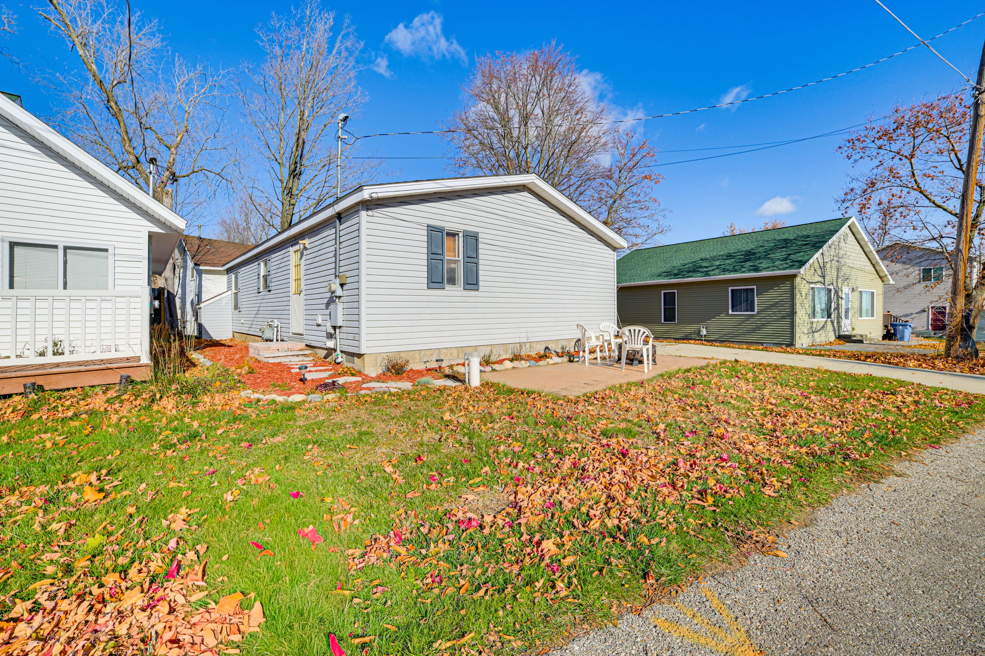 Parking | Driveway (2 Vehicles)