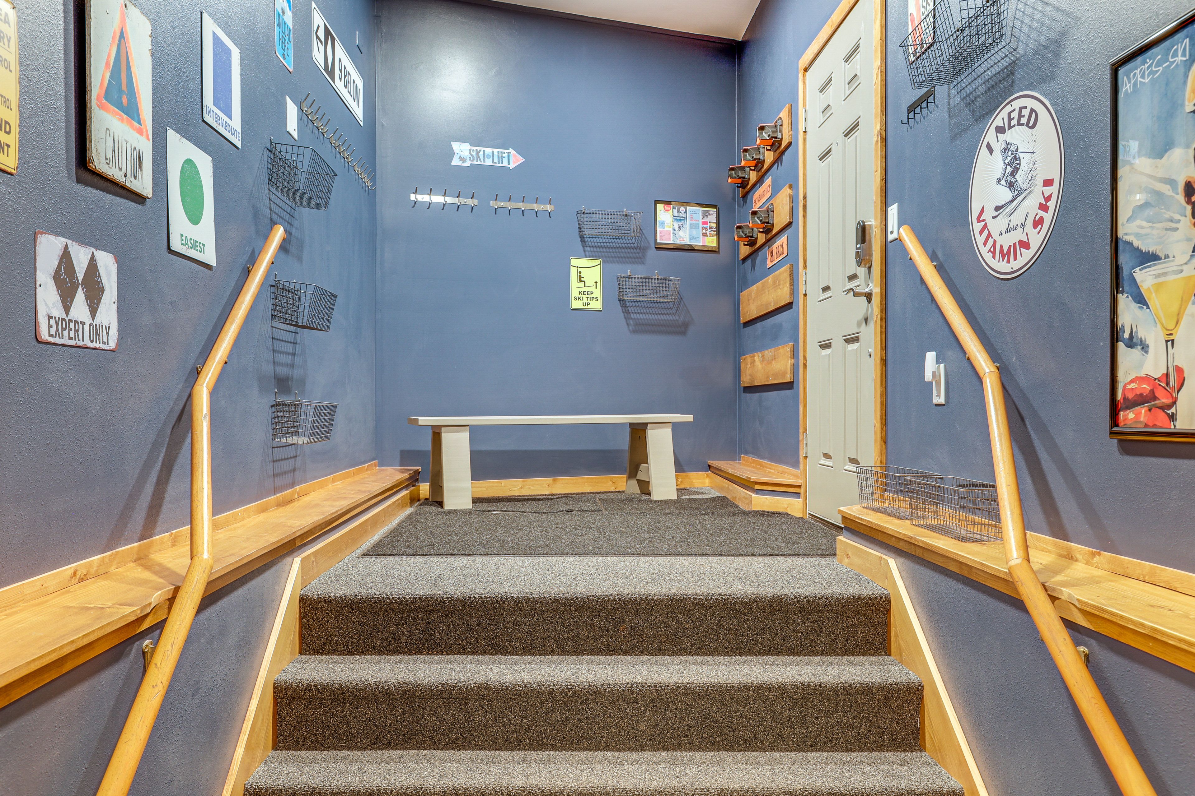 Condo Exterior | Keyless Entry