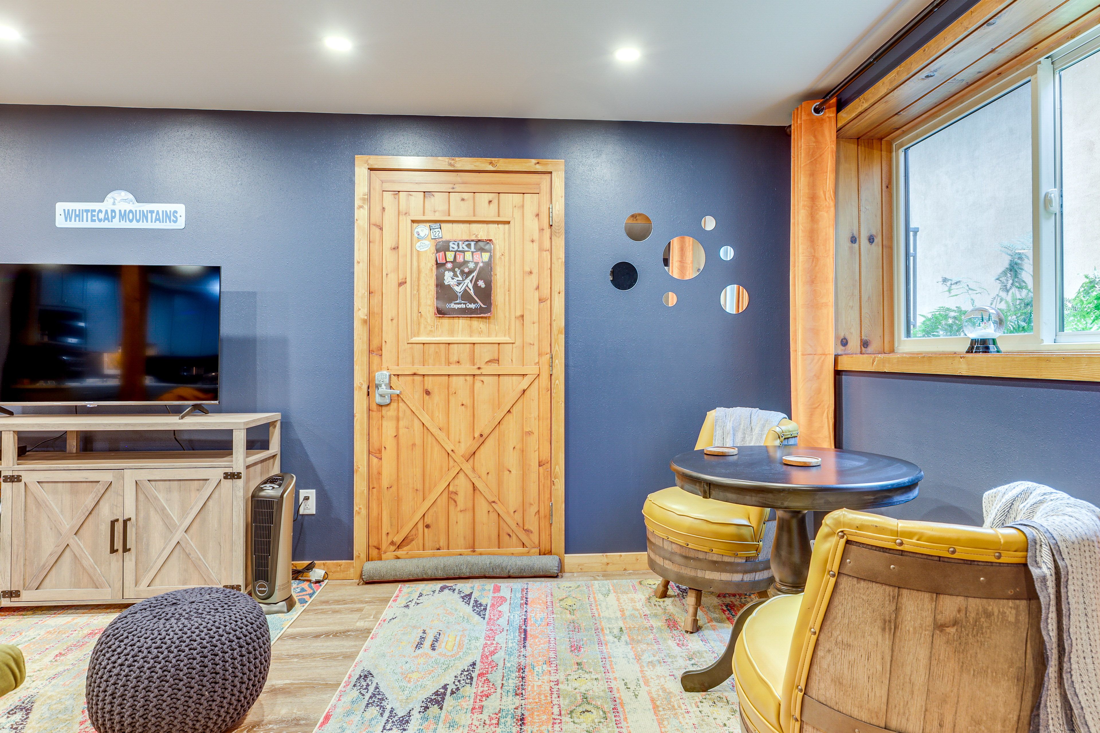 Living Area | Full Sleeper Sofa | TV | Board Games