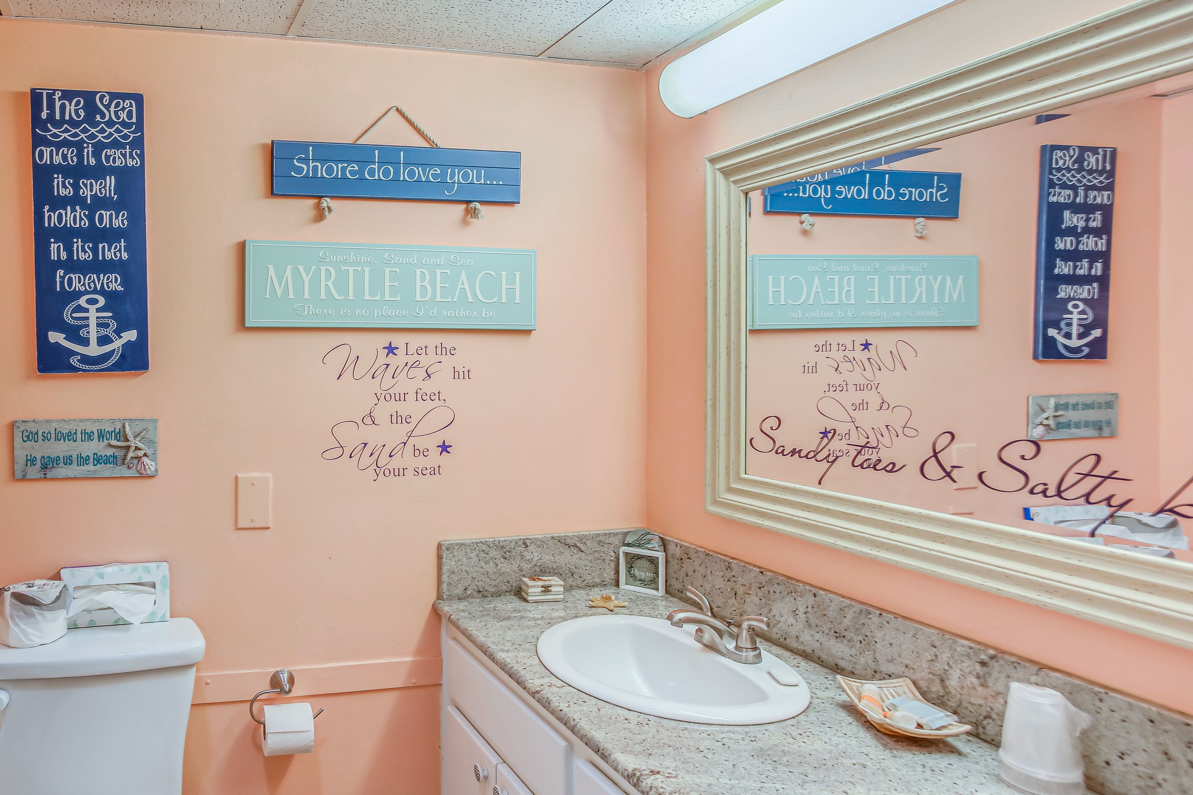 Bathroom | Towels Provided