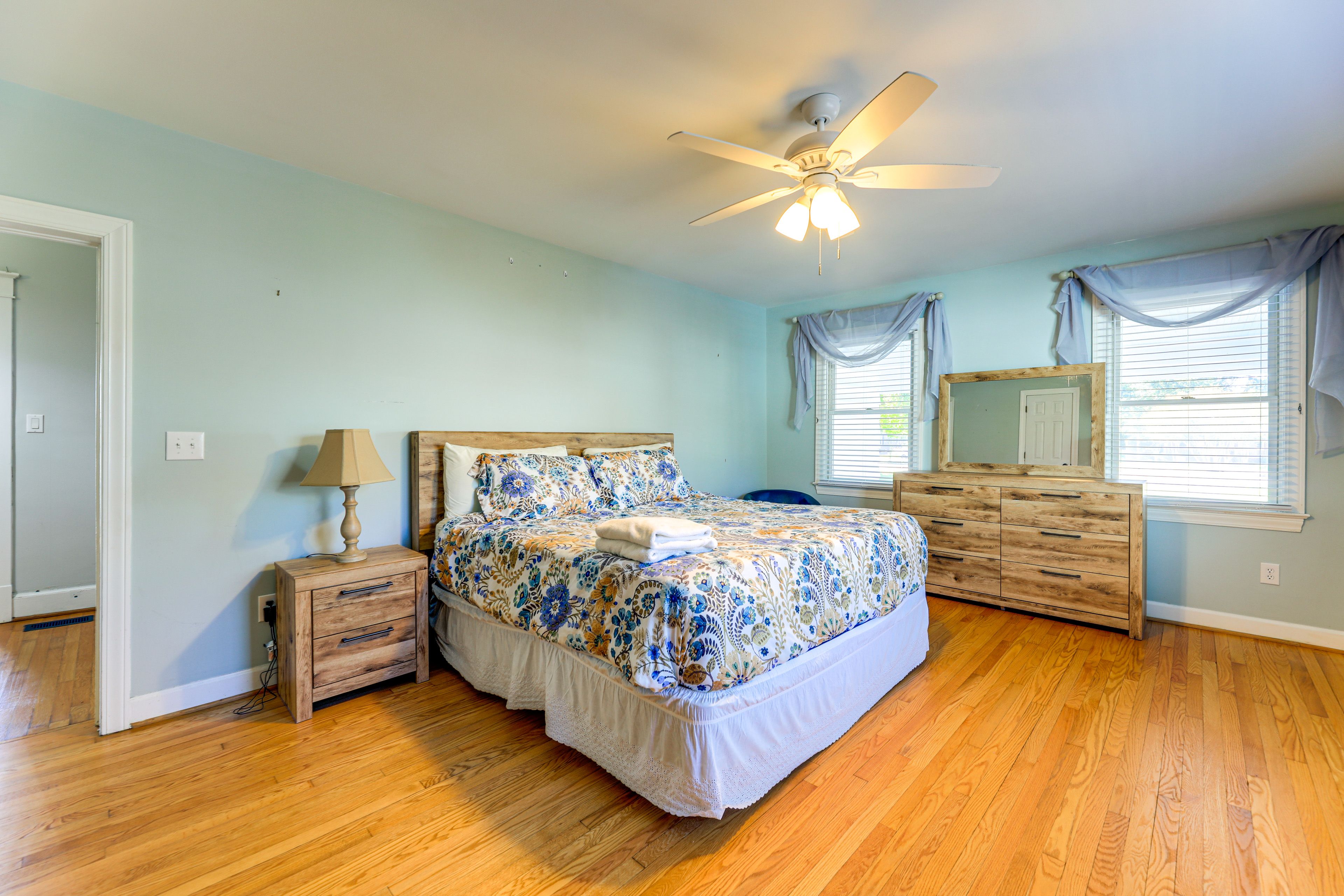 Bedroom 1 | 1st Floor | King Bed | Linens Provided | Flat-Screen TV