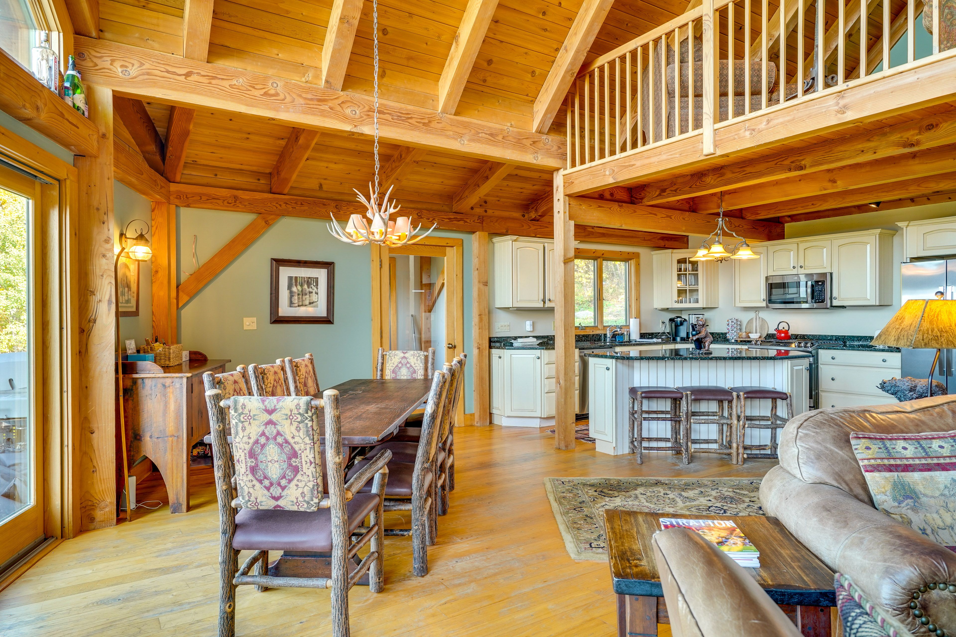 Dining Area | Dishware & Flatware | Main Level