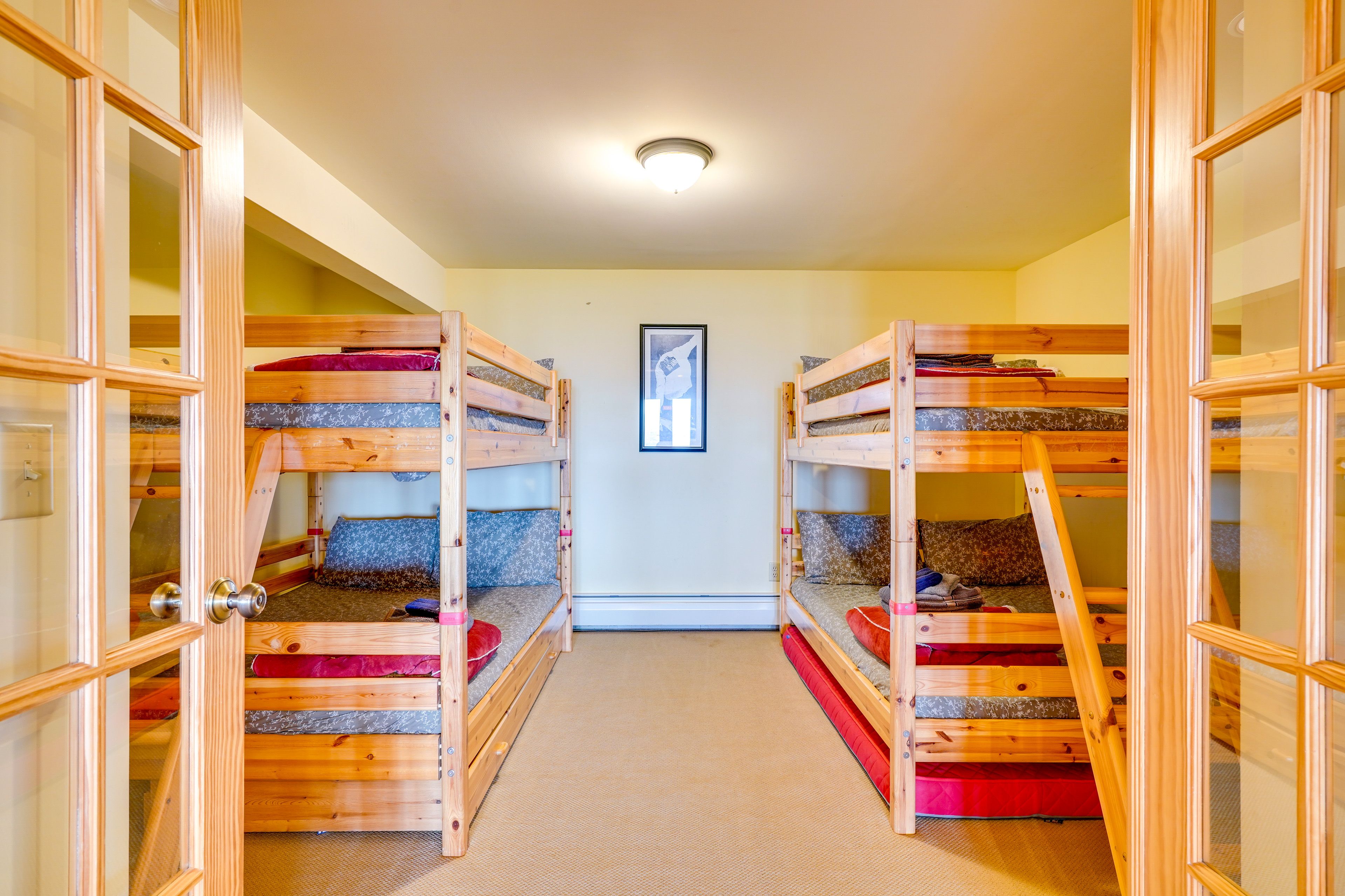 Bonus Room | 2 Full Bunk Beds | Lower Level