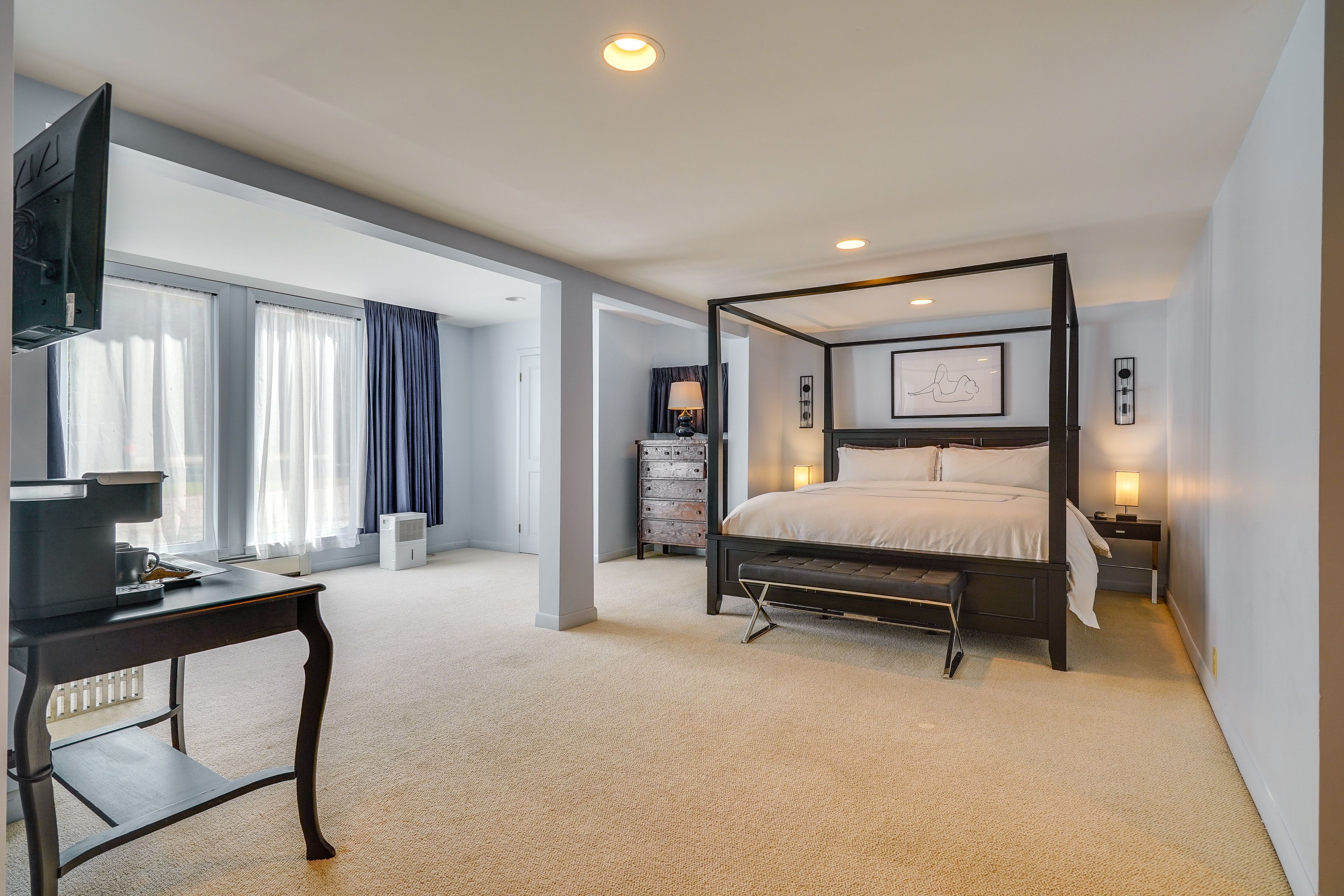 Bedroom 2 | Queen Bed | 1st Floor