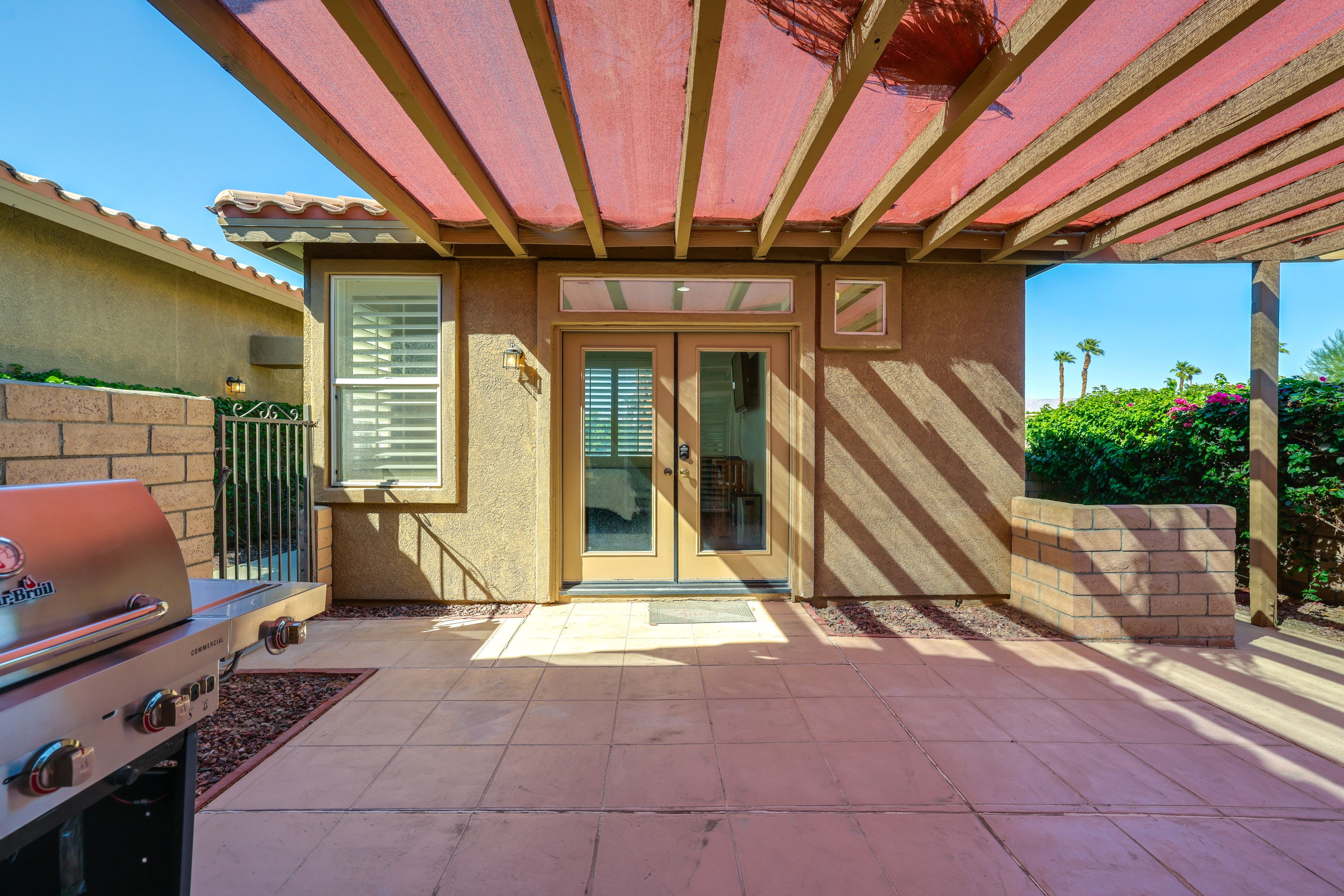 Detached Suite Exterior