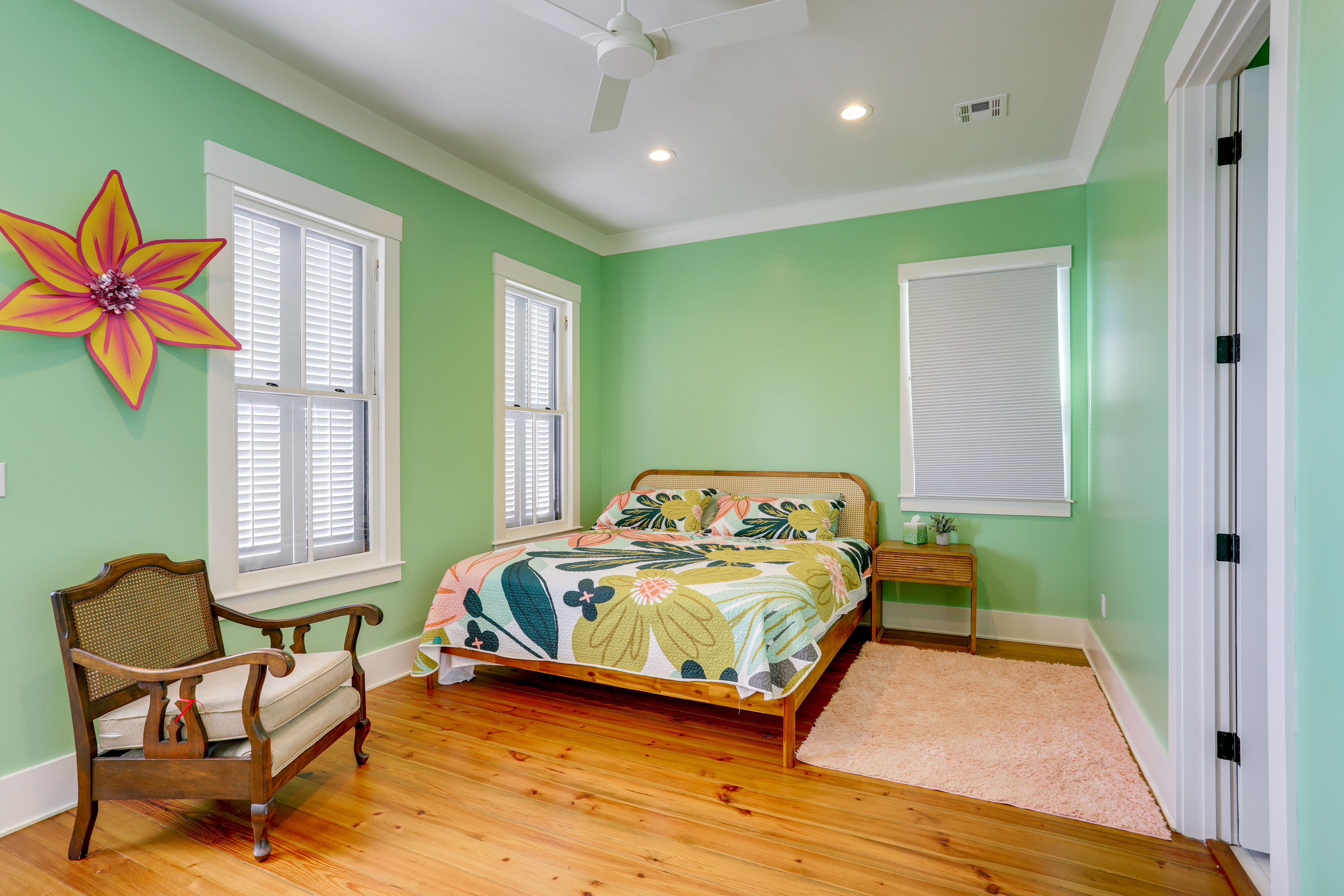 Bedroom 2 | 2nd Floor | King Bed