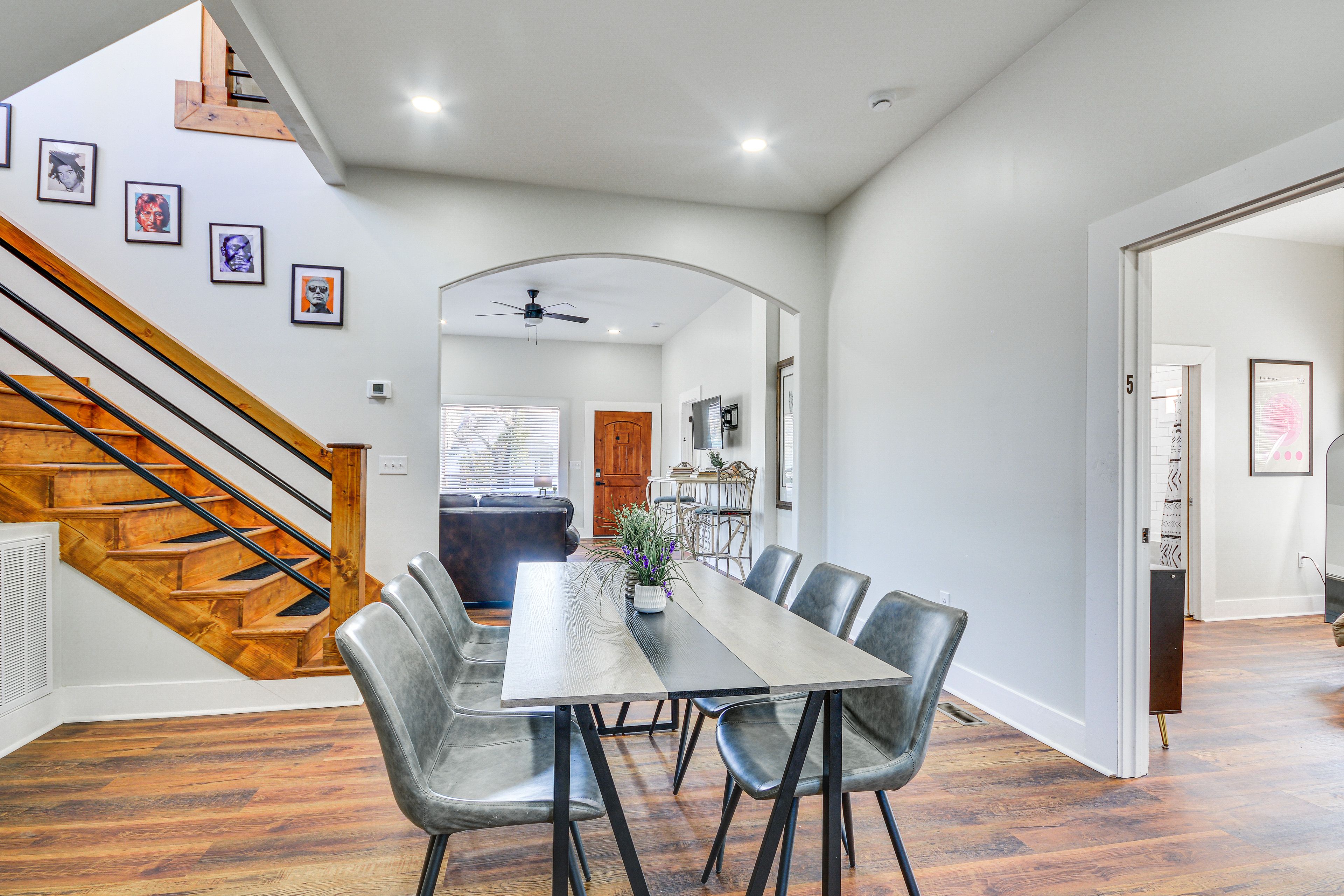Dining Area | 1st Floor