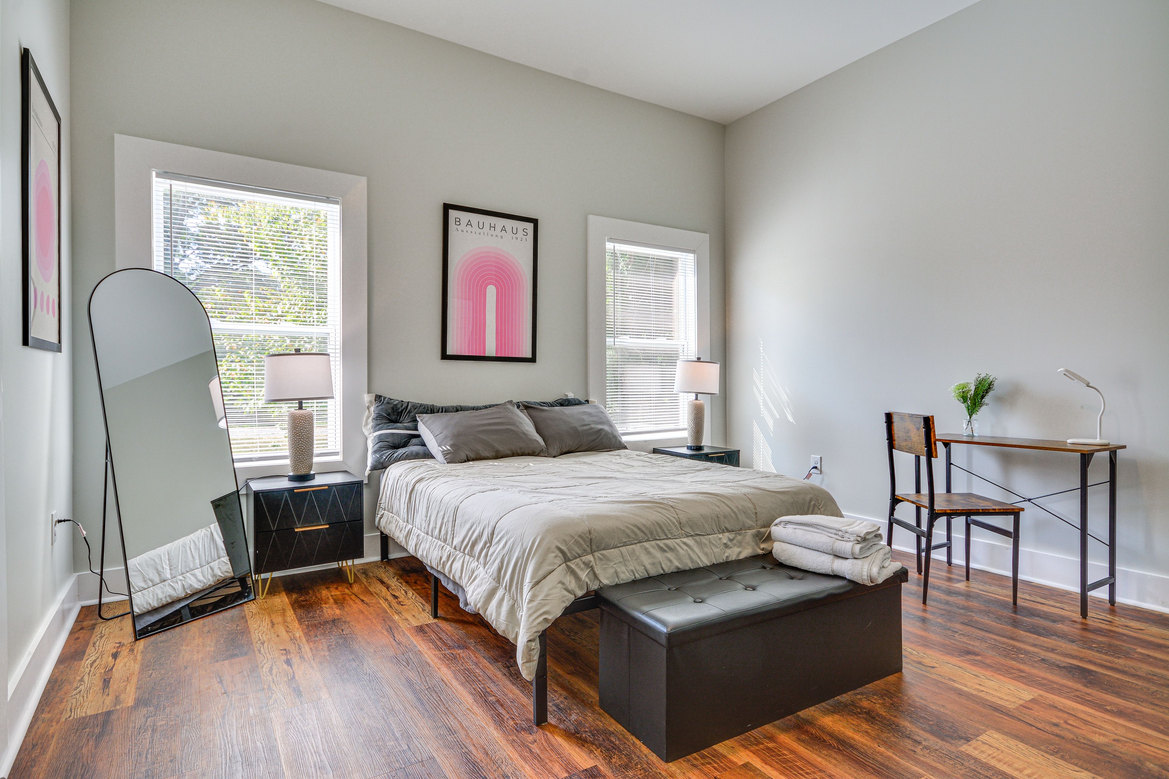 Bedroom 2 | 1st Floor | Queen Bed | En-Suite Bathroom