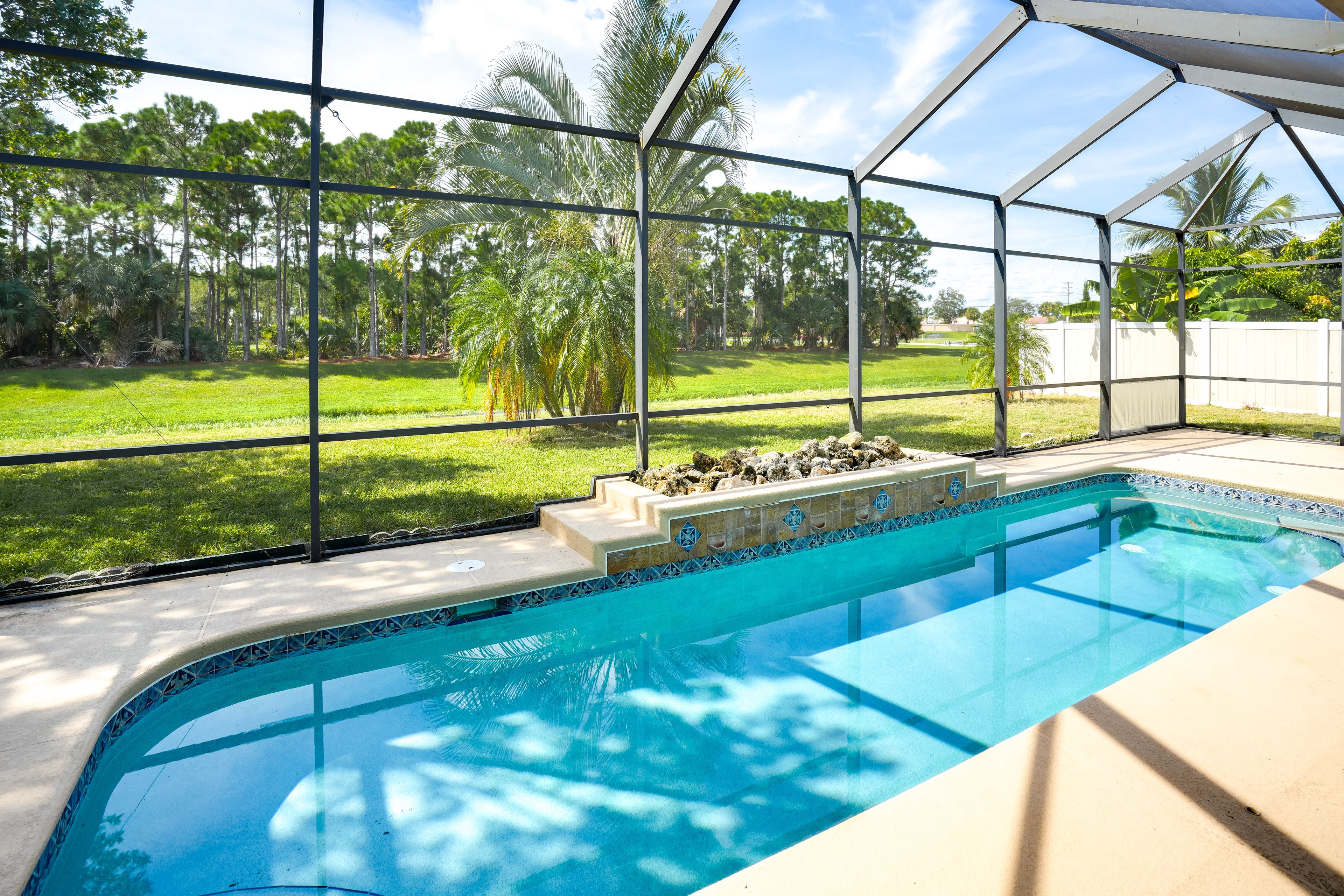 Port St. Lucie Vacation Rental | 3BR | 2.5BA | 2,171 Sq Ft | 1 Step to Enter