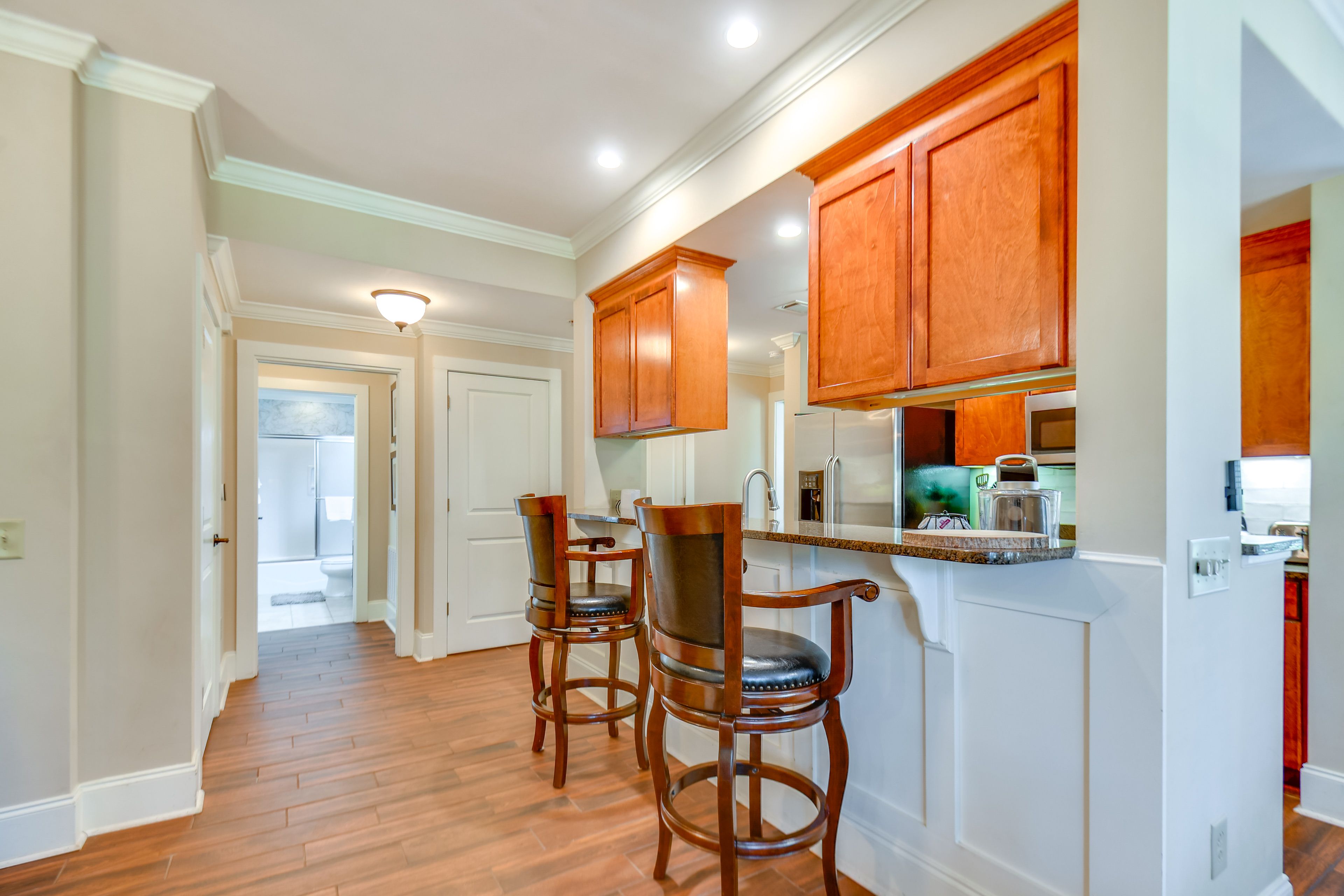 Kitchen | Trash Bags & Paper Towels