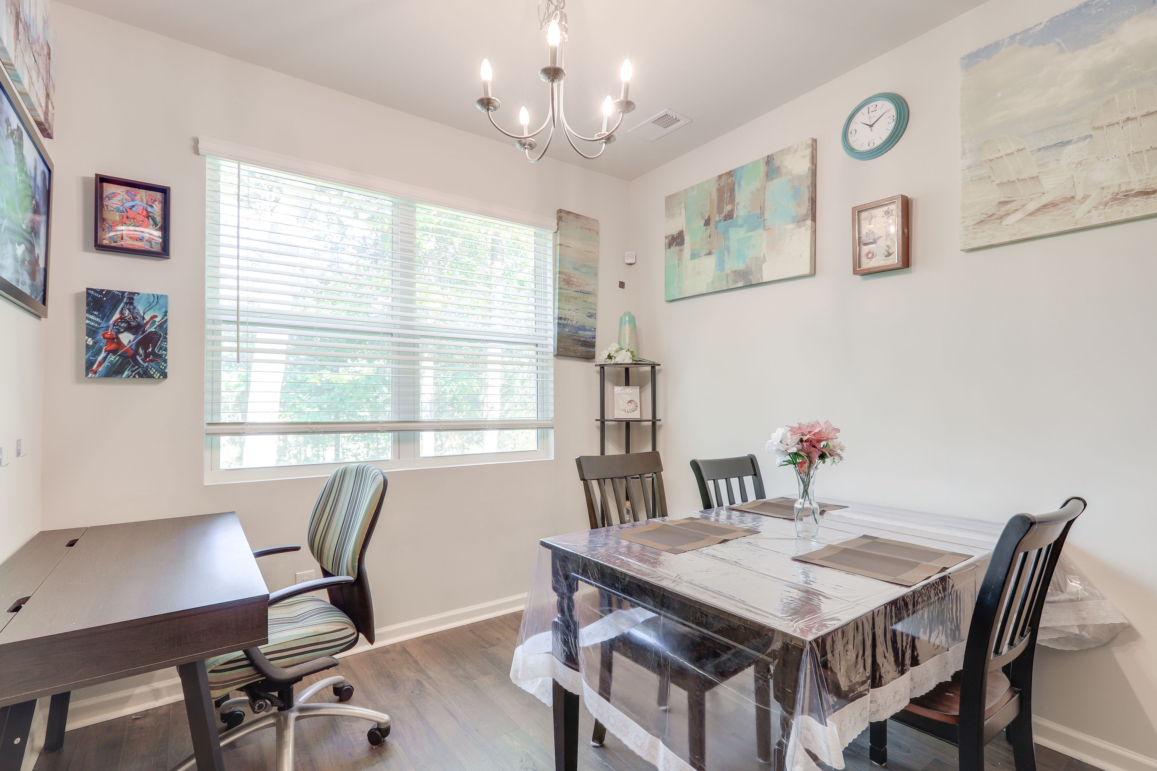 Dining Area | 1st Floor | Dishware/Flatware | Desk | Free WiFi