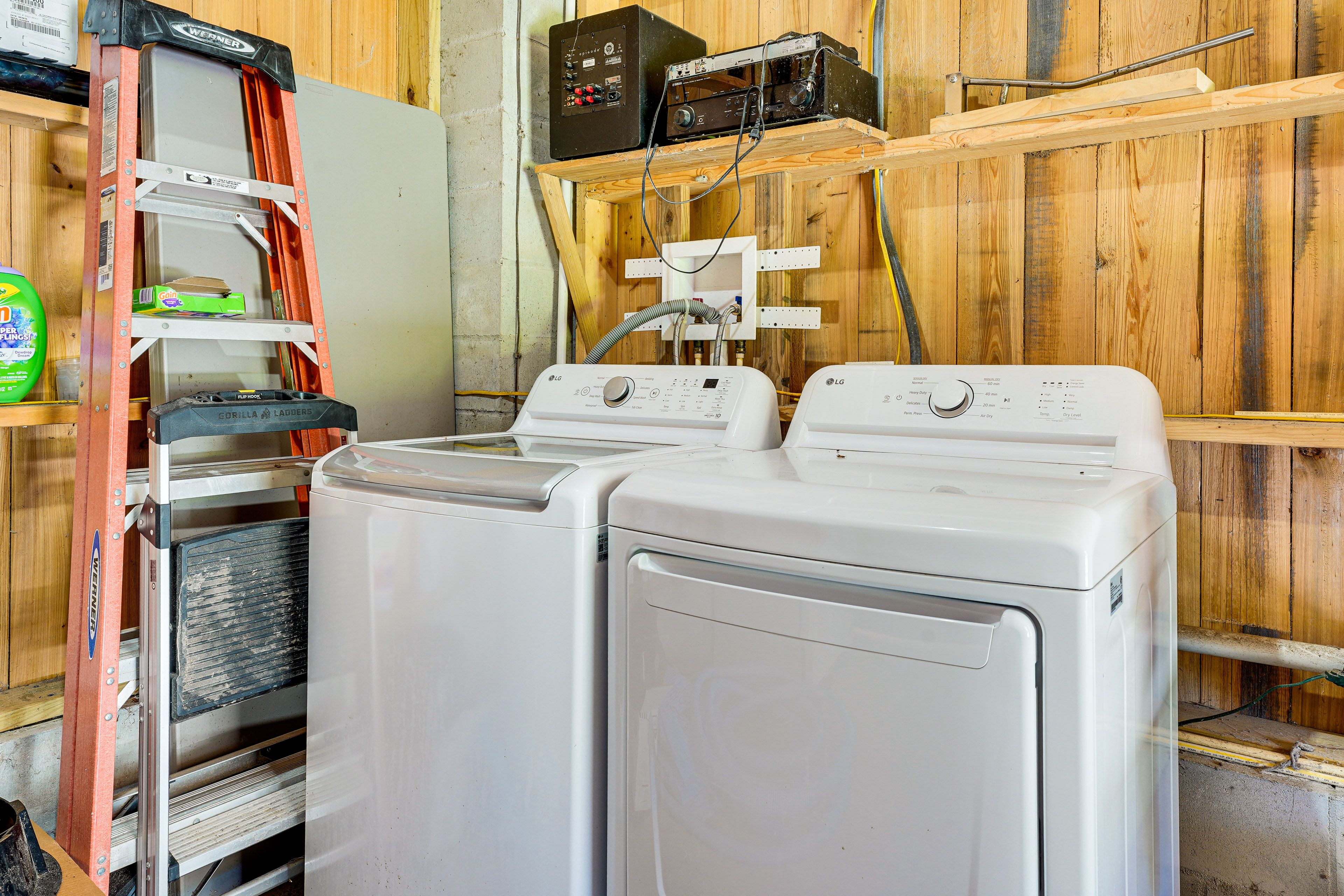 Laundry Area | Washer/Dryer