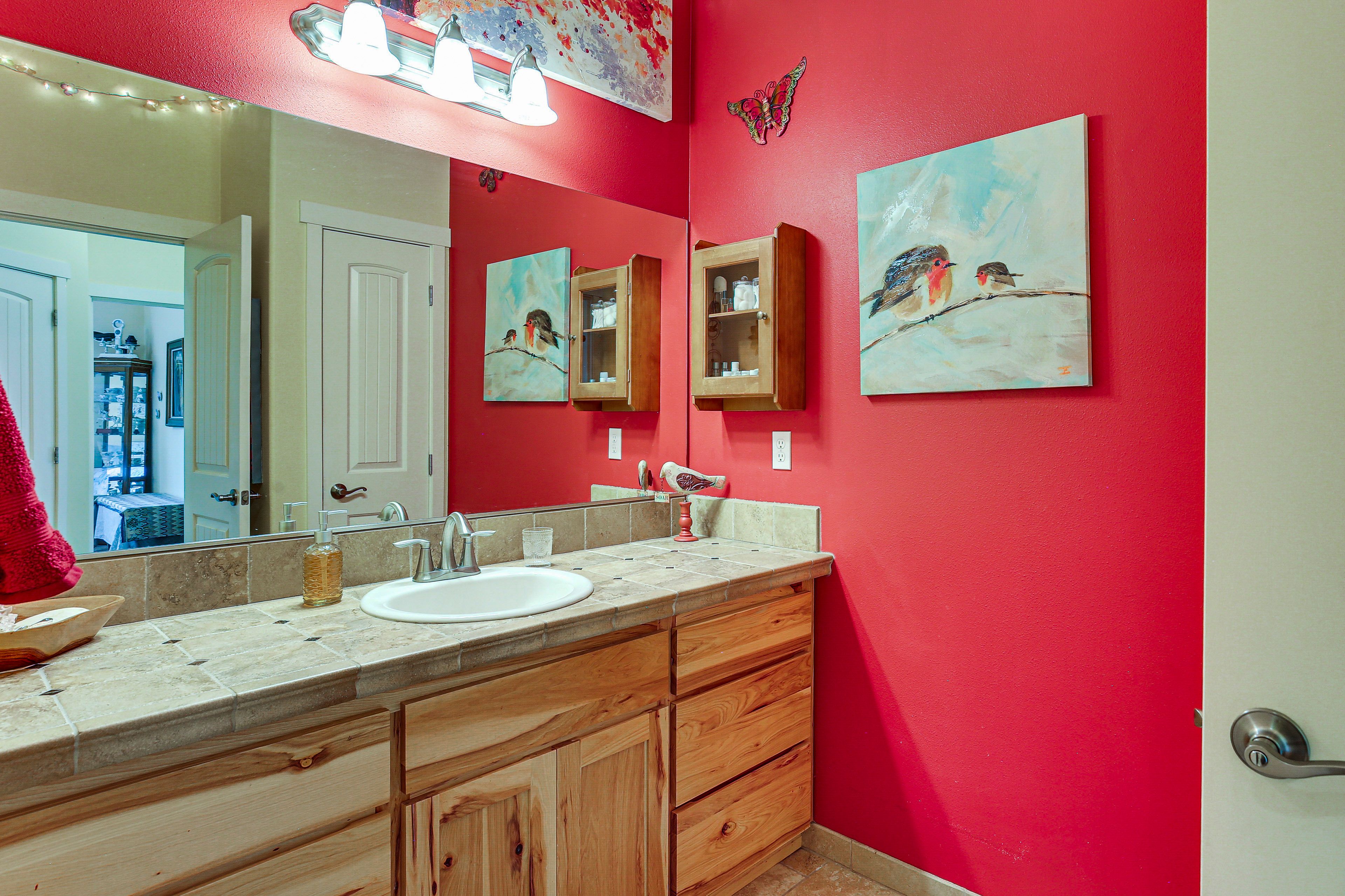 Full Bathroom