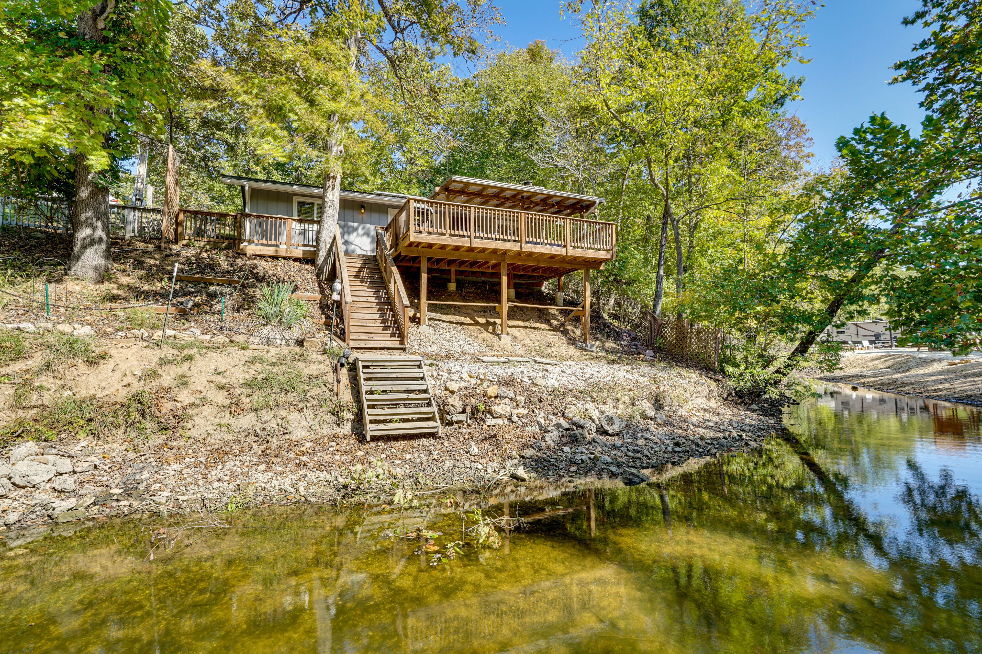 Lake Access