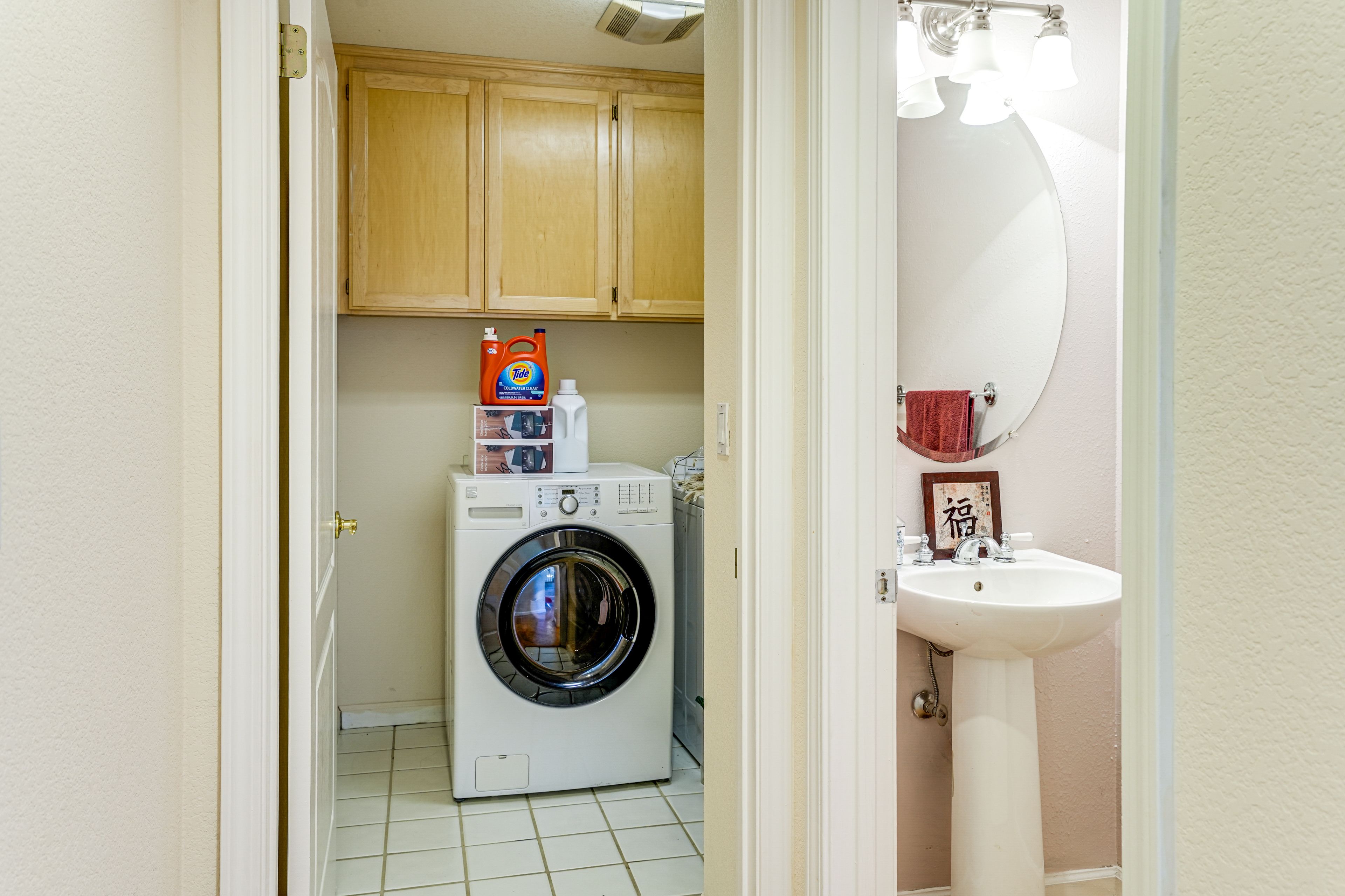 Laundry Room | 1st Floor | Washer & Dryer