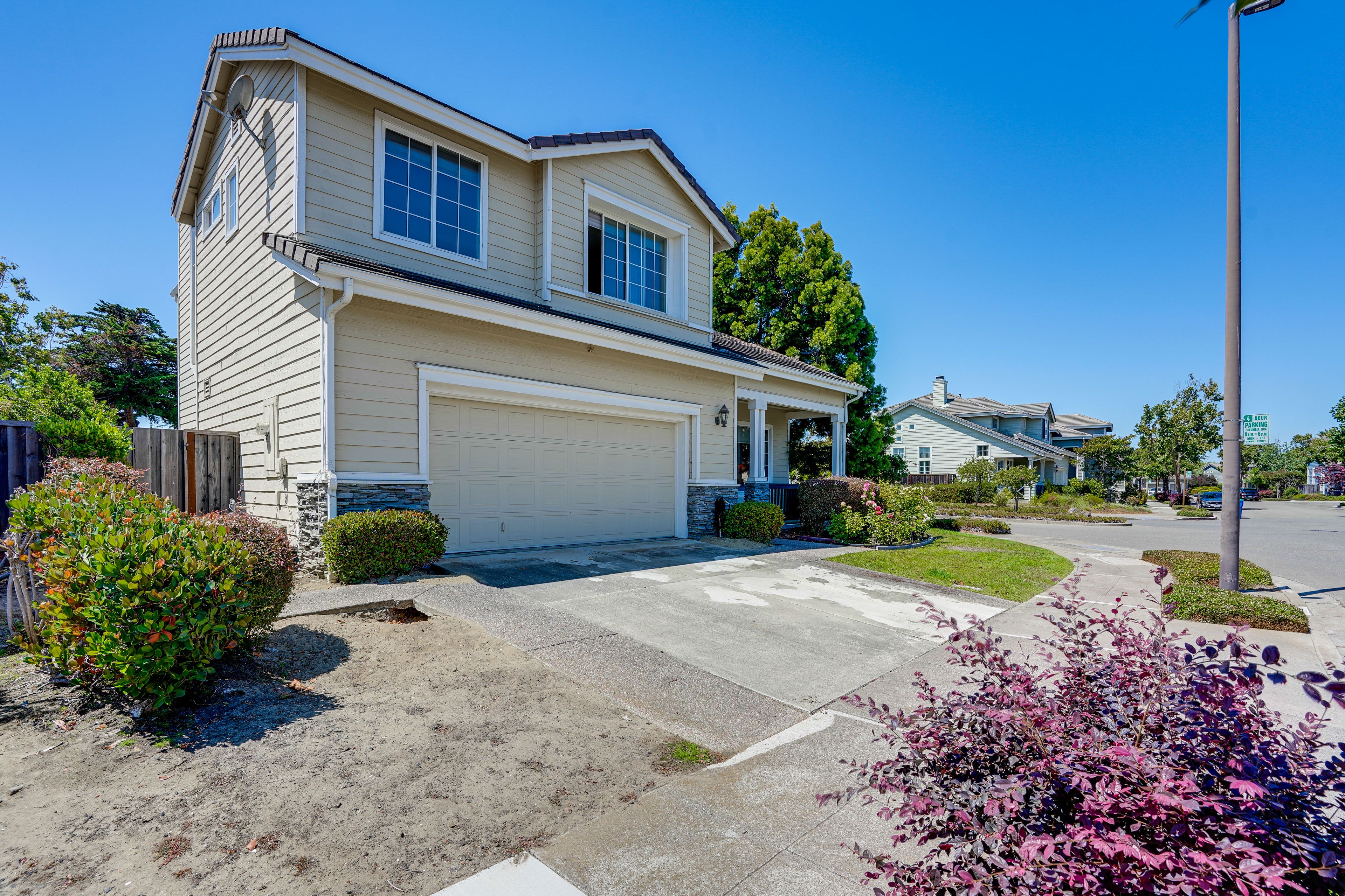 Parking | Driveway (2 Vehicles)