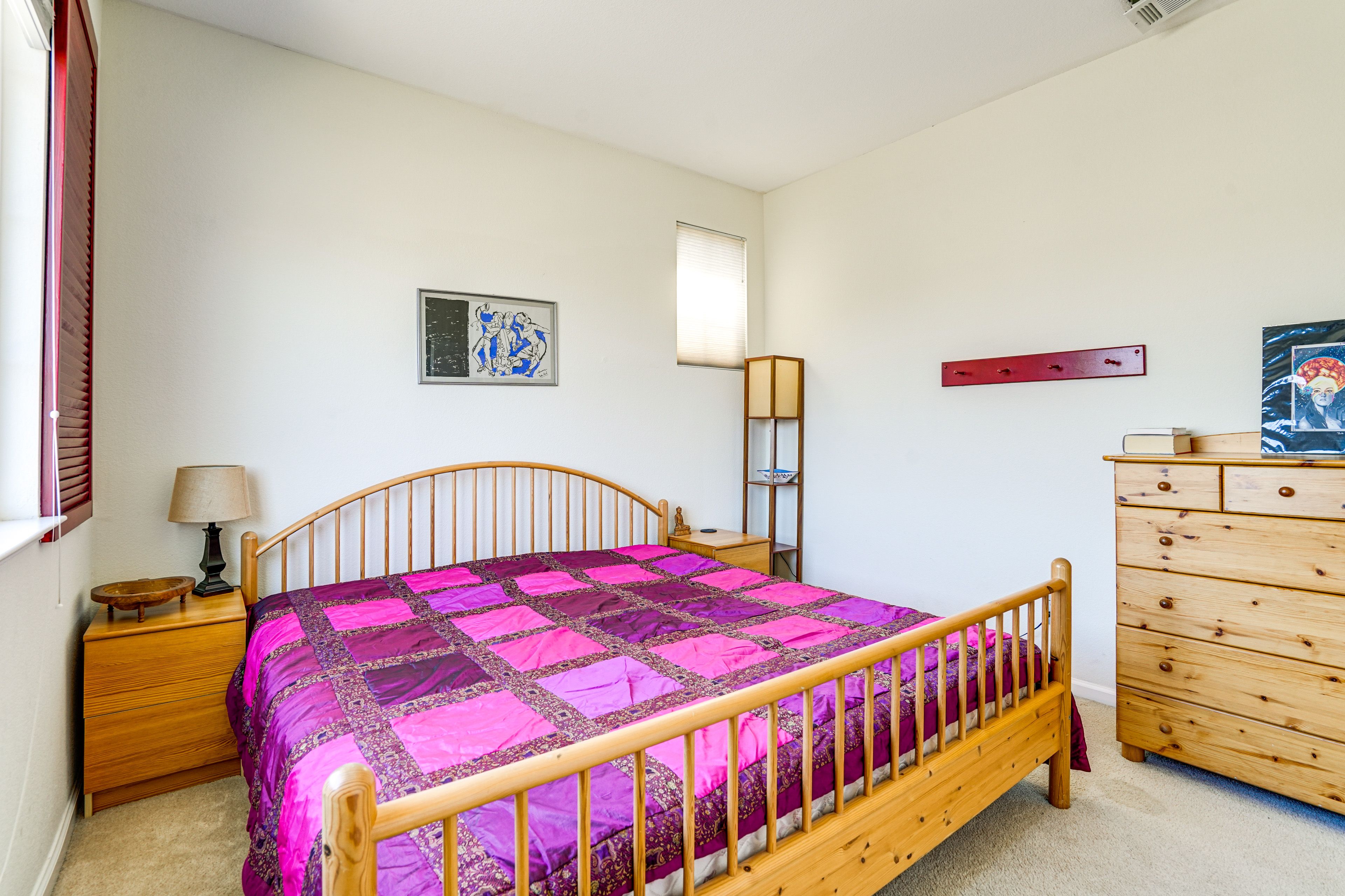 Bedroom 2 | 2nd Floor | King Bed