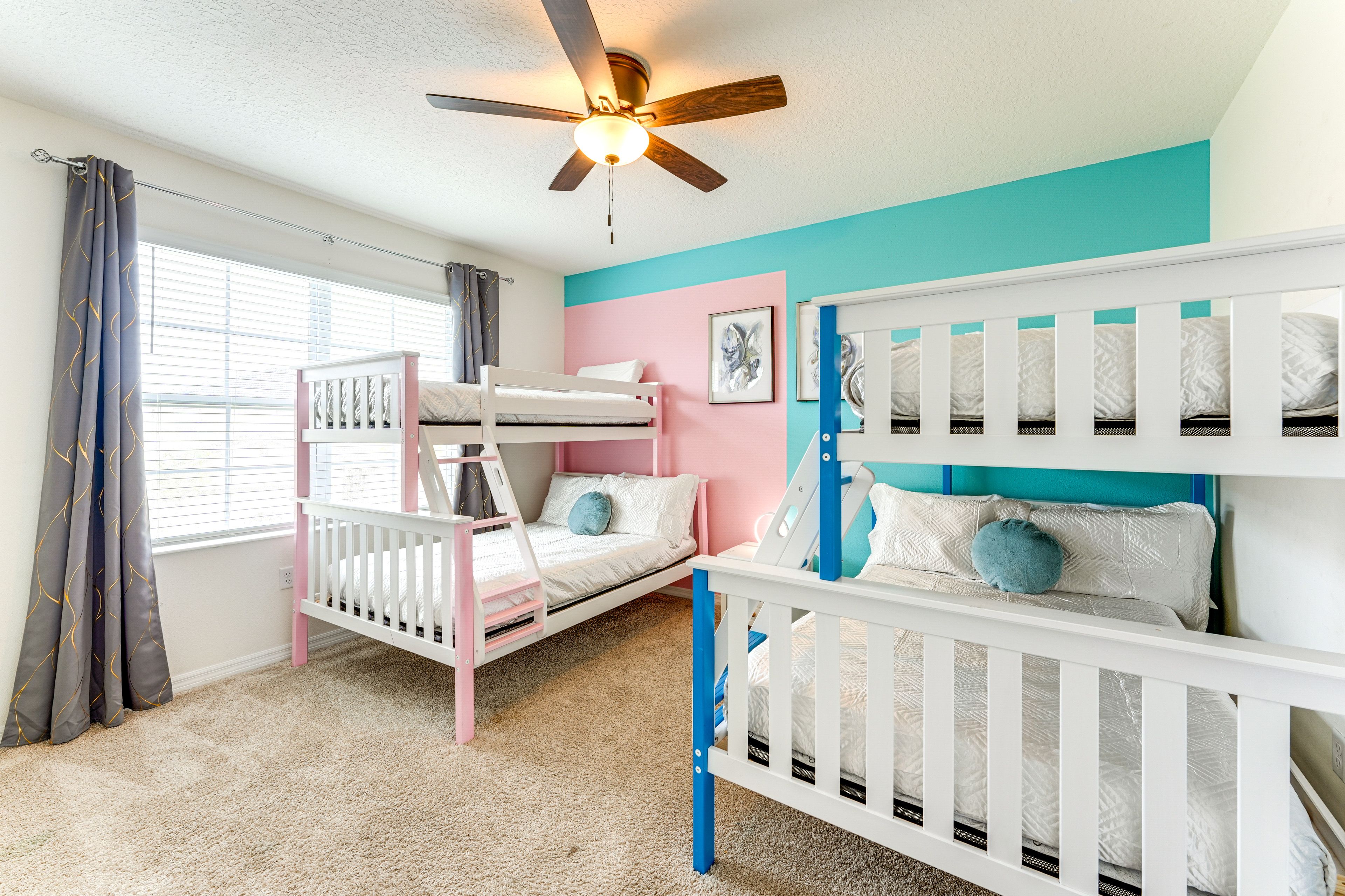 Bedroom 7 | 2nd Floor | 2 Twin/Full Bunk Beds