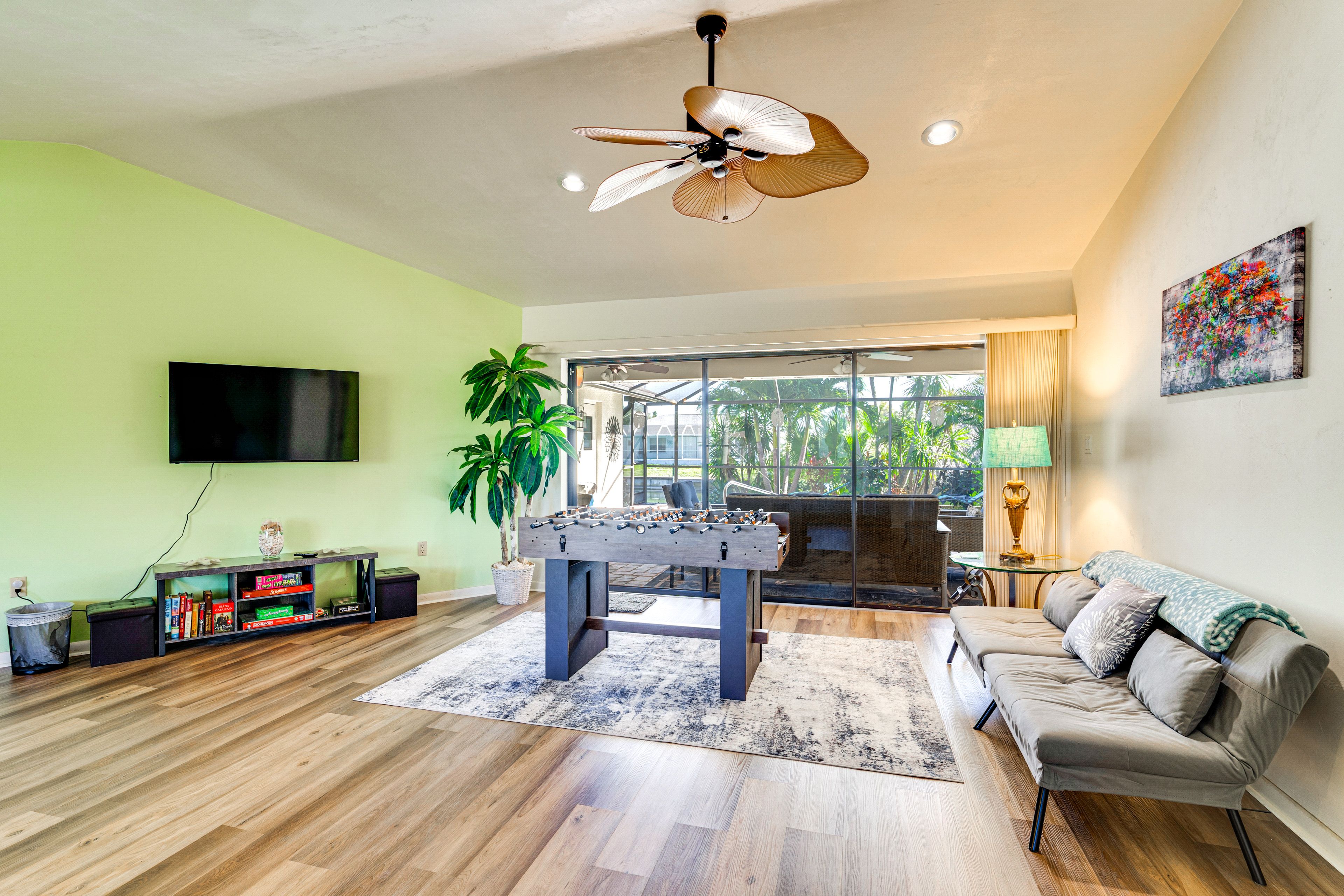 Game Room | Foosball Table | Books/Board Games | Smart TVs