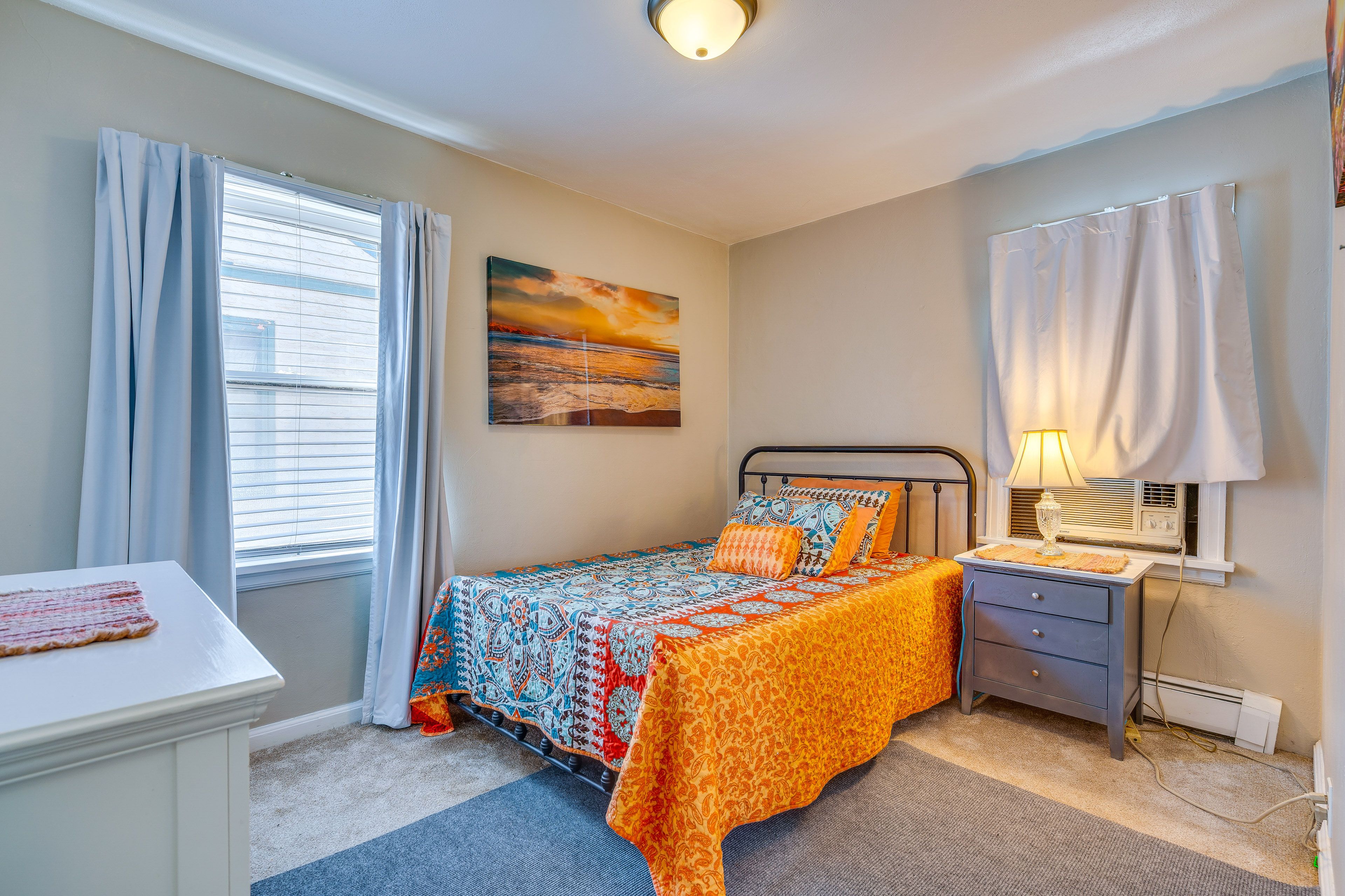 Bedroom 2 | Queen Bed