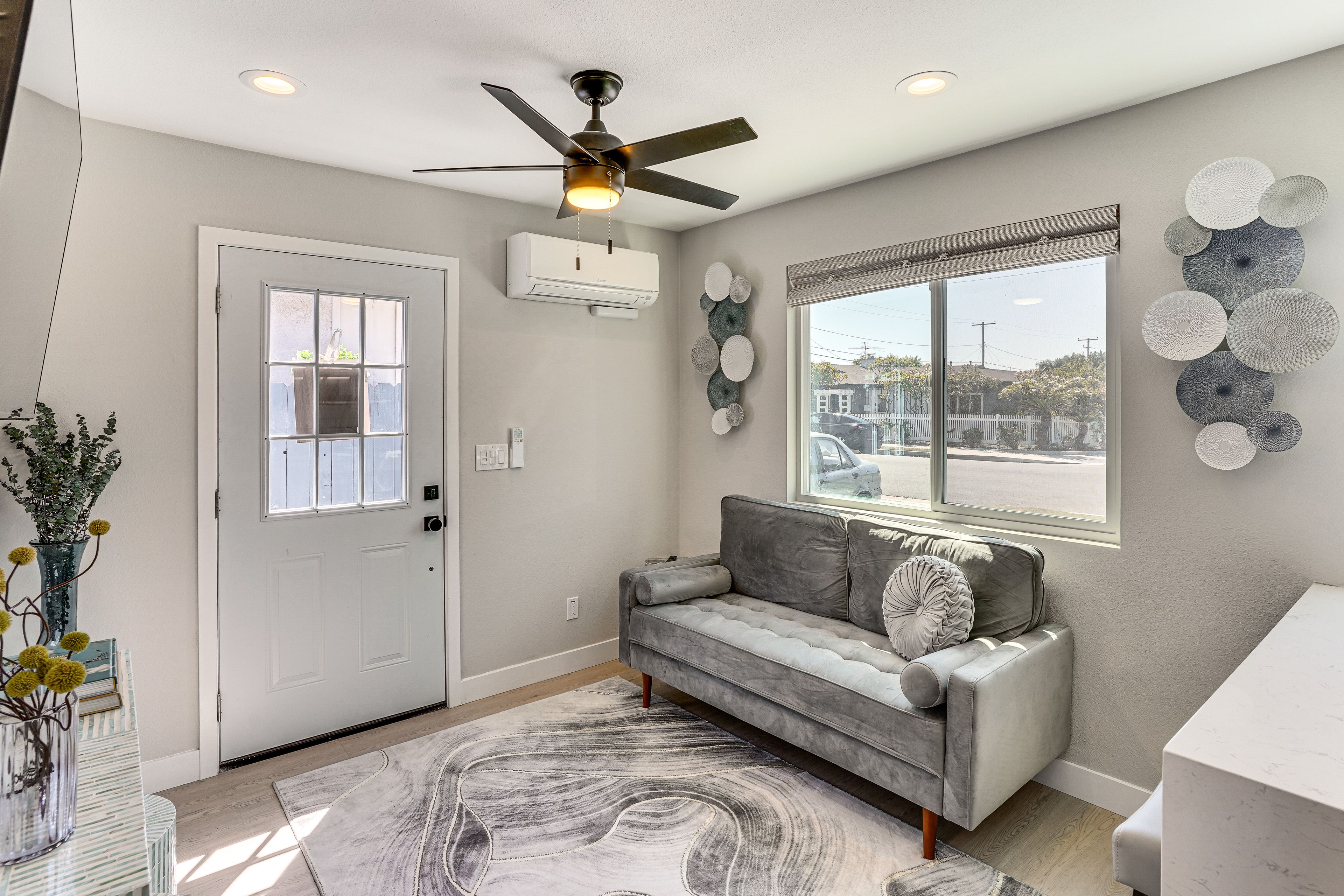 Living Room | Mini-Split A/C & Heating