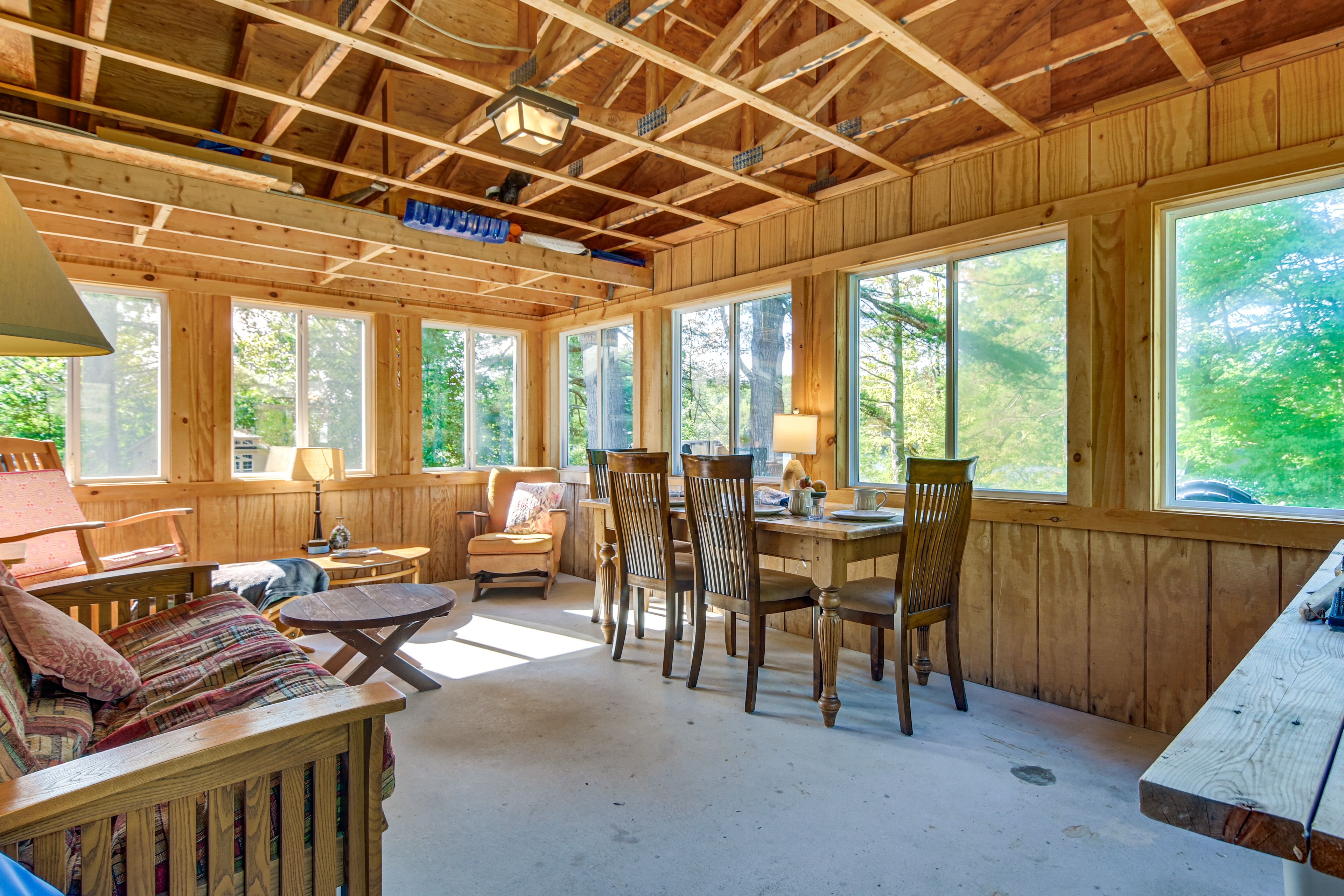 Sleeping Nook | Twin Futon | Addt'l Living Space