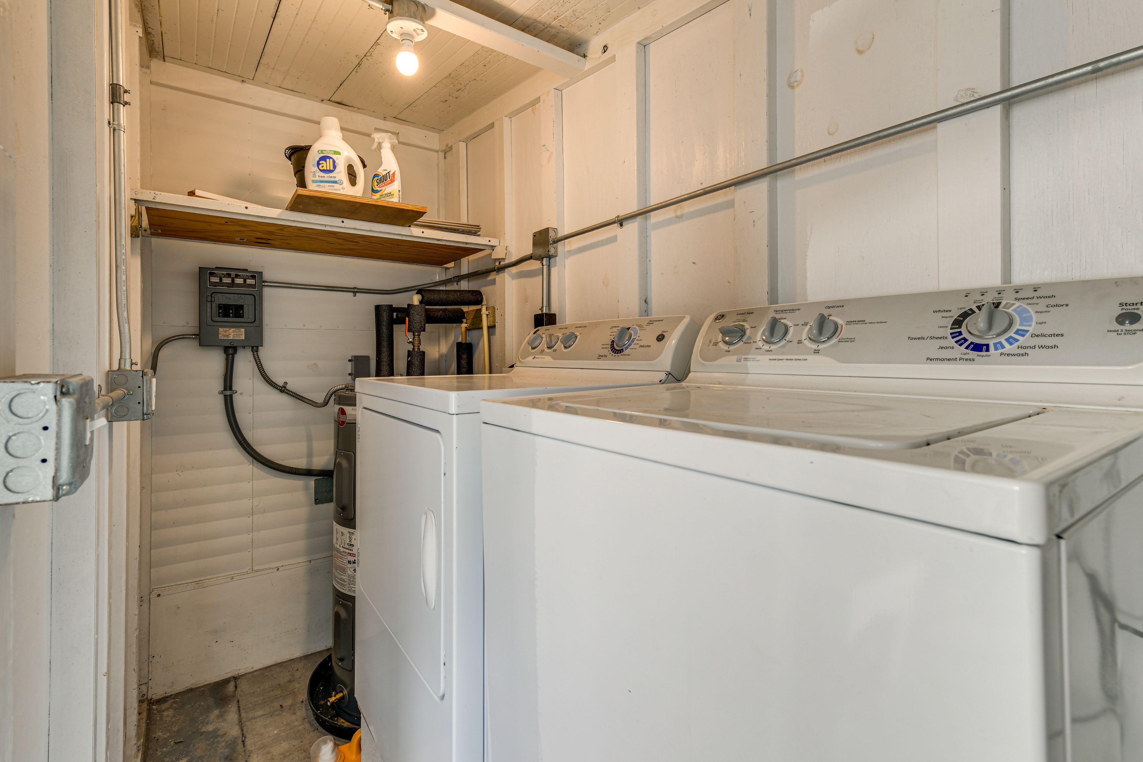 Washer & Dryer