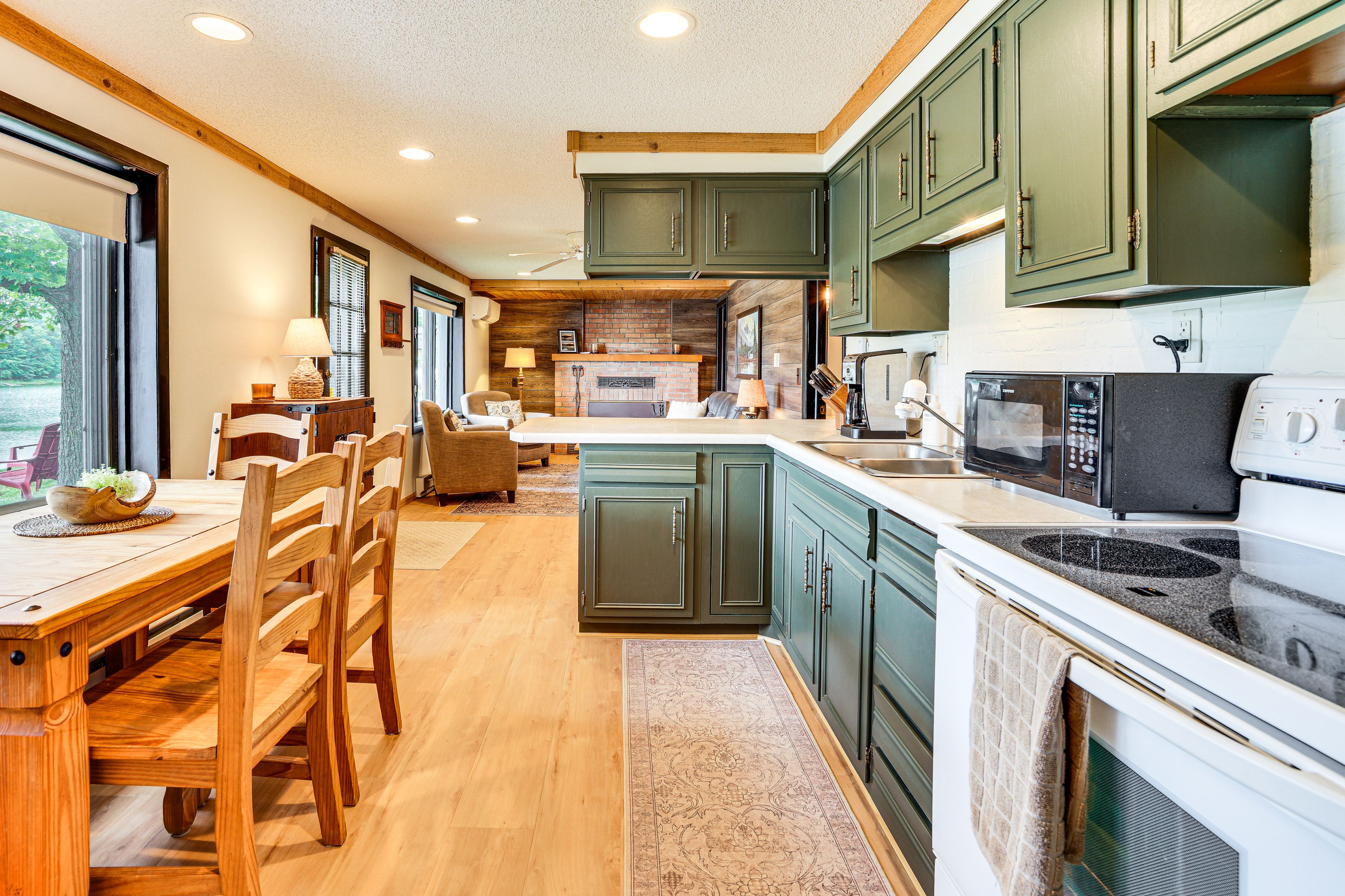 Kitchen | Dining Table | Cooking Basics | Dishware/Flatware | Drip Coffee Maker