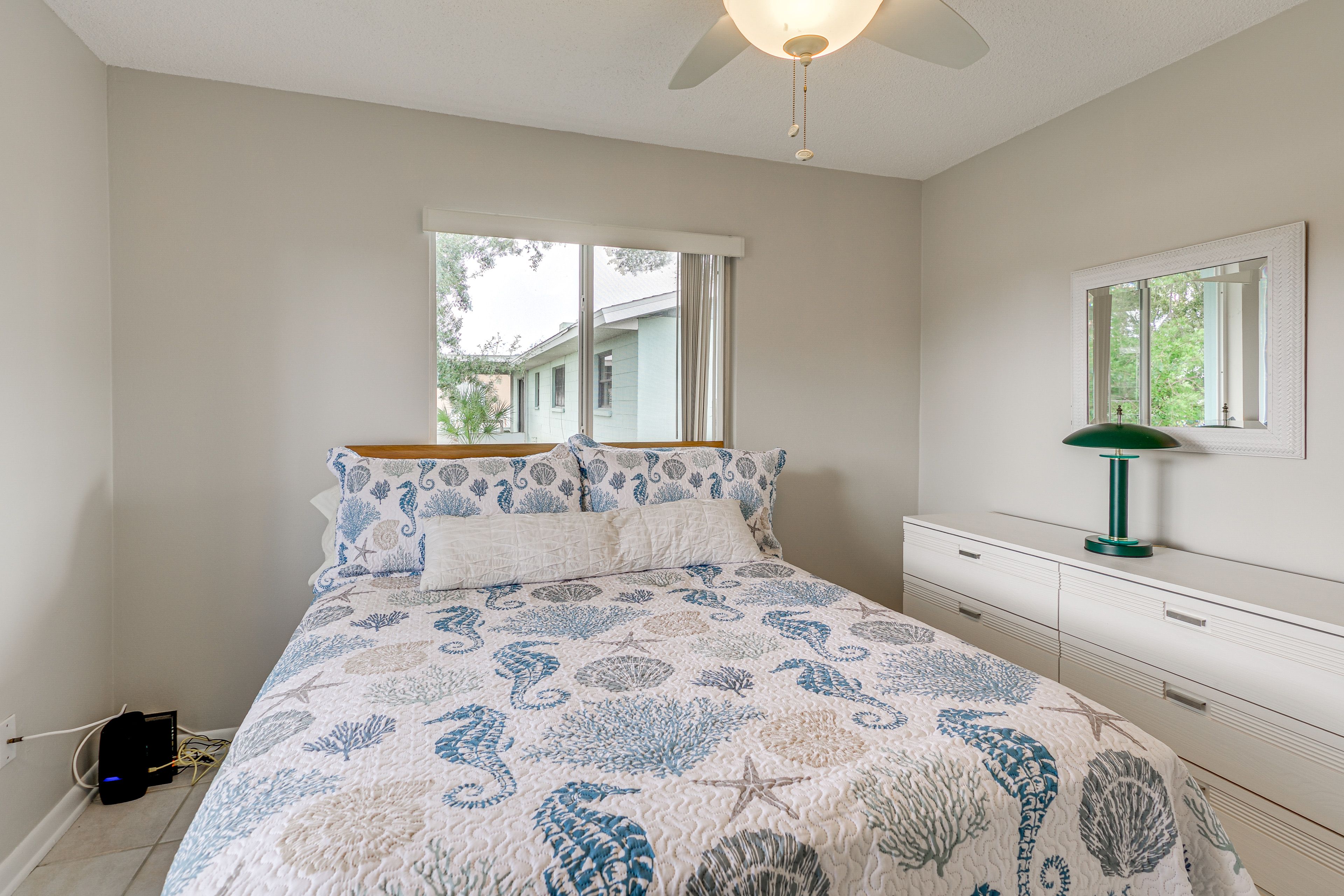 Bedroom 2 | Queen Bed | Linens Provided
